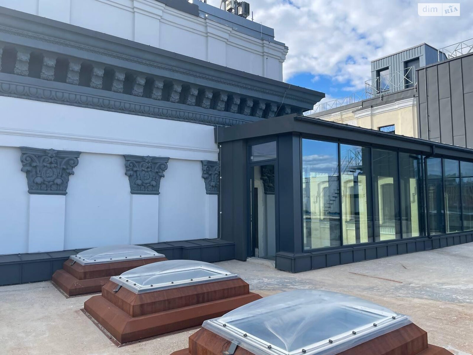 Аренда офисного помещения в Киеве, Прорезная улица 8, помещений - 10, этаж - 6 фото 1 Аренда офисного помещения в Киеве, Прорезная улица 8, помещений - 10, этаж - 6 фото 1