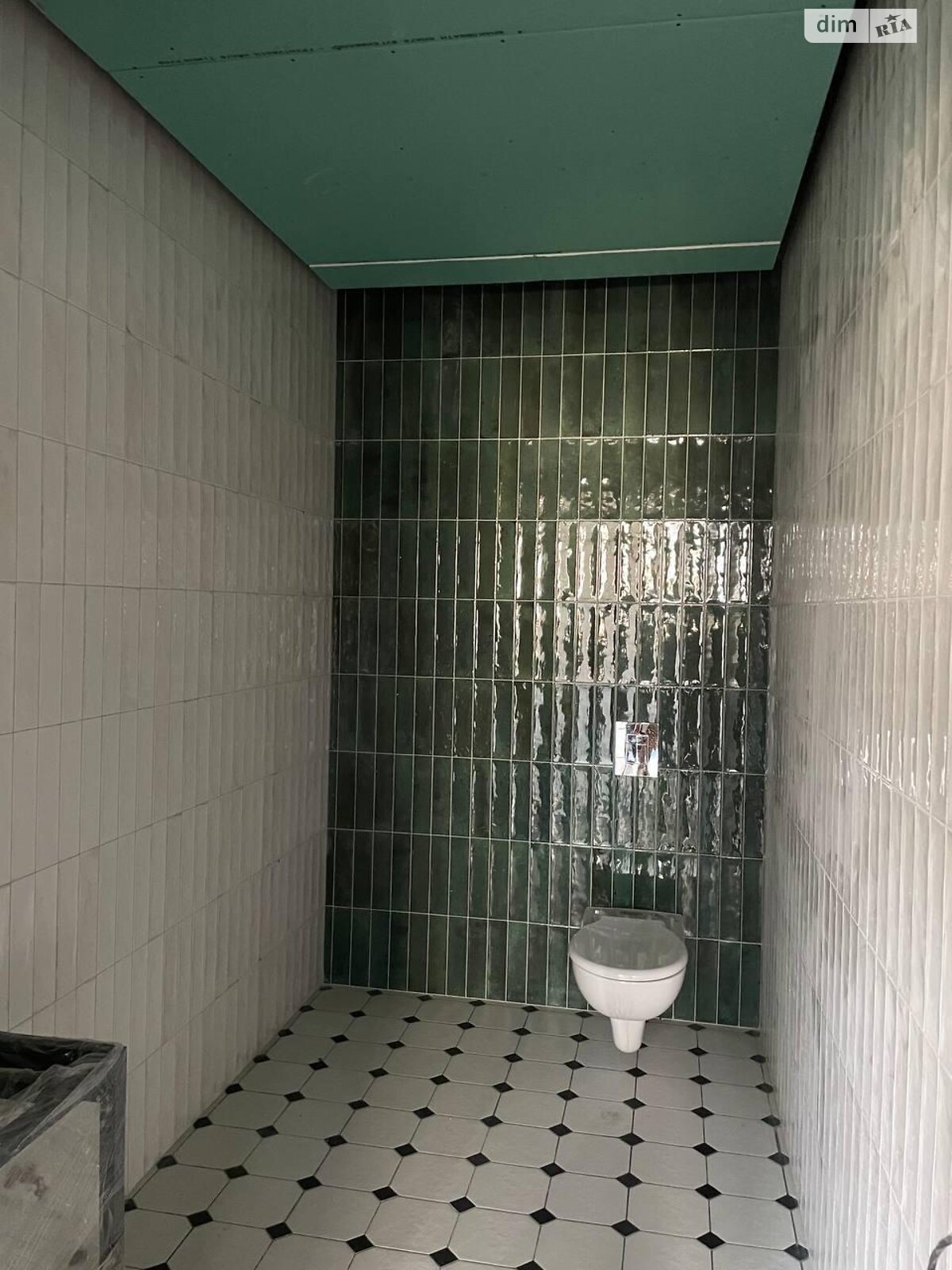 Аренда офисного помещения в Киеве, Прорезная улица 8, помещений - 15, этаж - 7 фото 1 Аренда офисного помещения в Киеве, Прорезная улица 8, помещений - 15, этаж - 7 фото 1