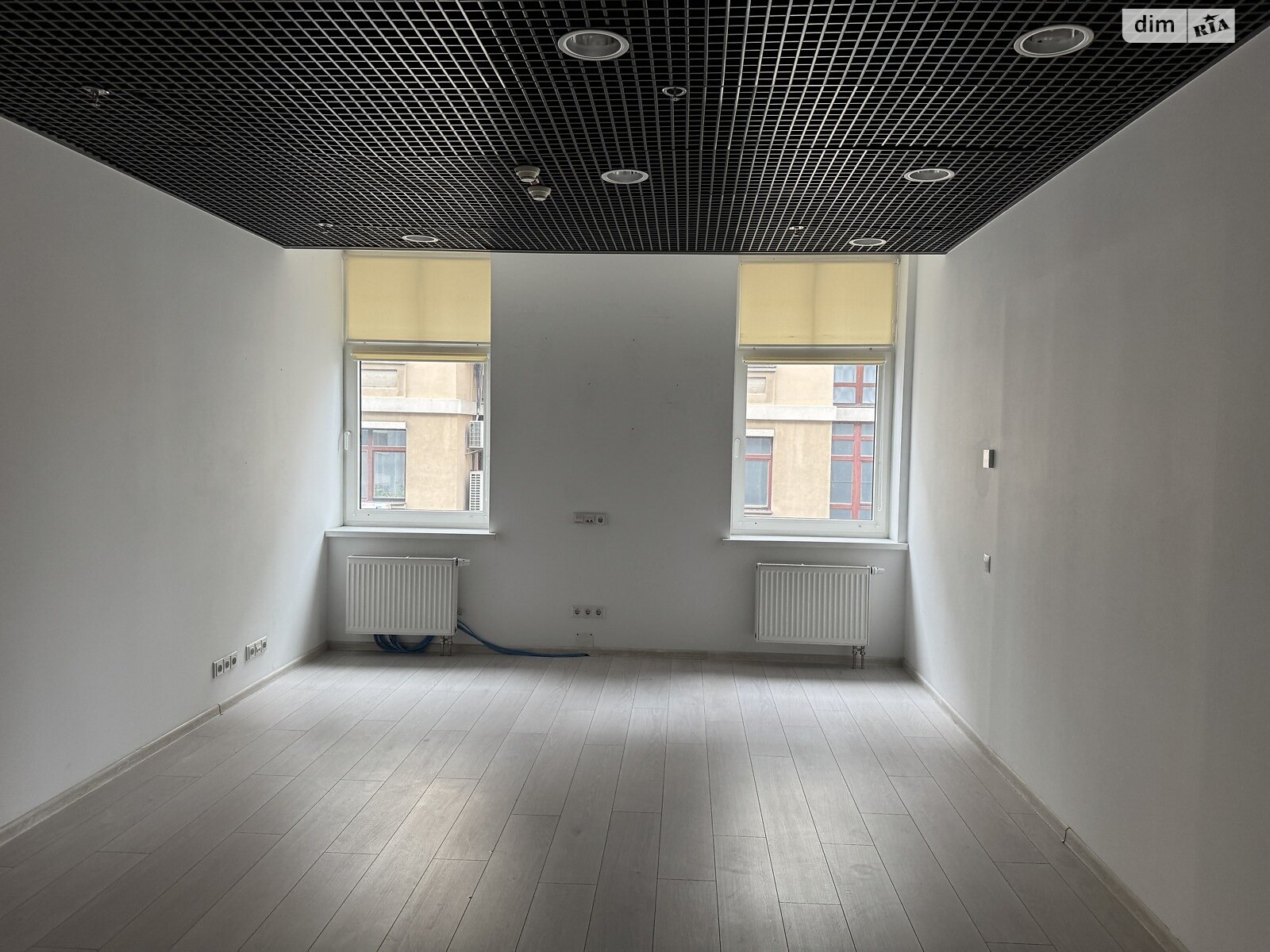 Оренда офісного приміщення в Києві, Володимирська вулиця 38, приміщень - 12, поверх - 5 фото 1 Оренда офісного приміщення в Києві, Володимирська вулиця 38, приміщень - 12, поверх - 5 фото 1