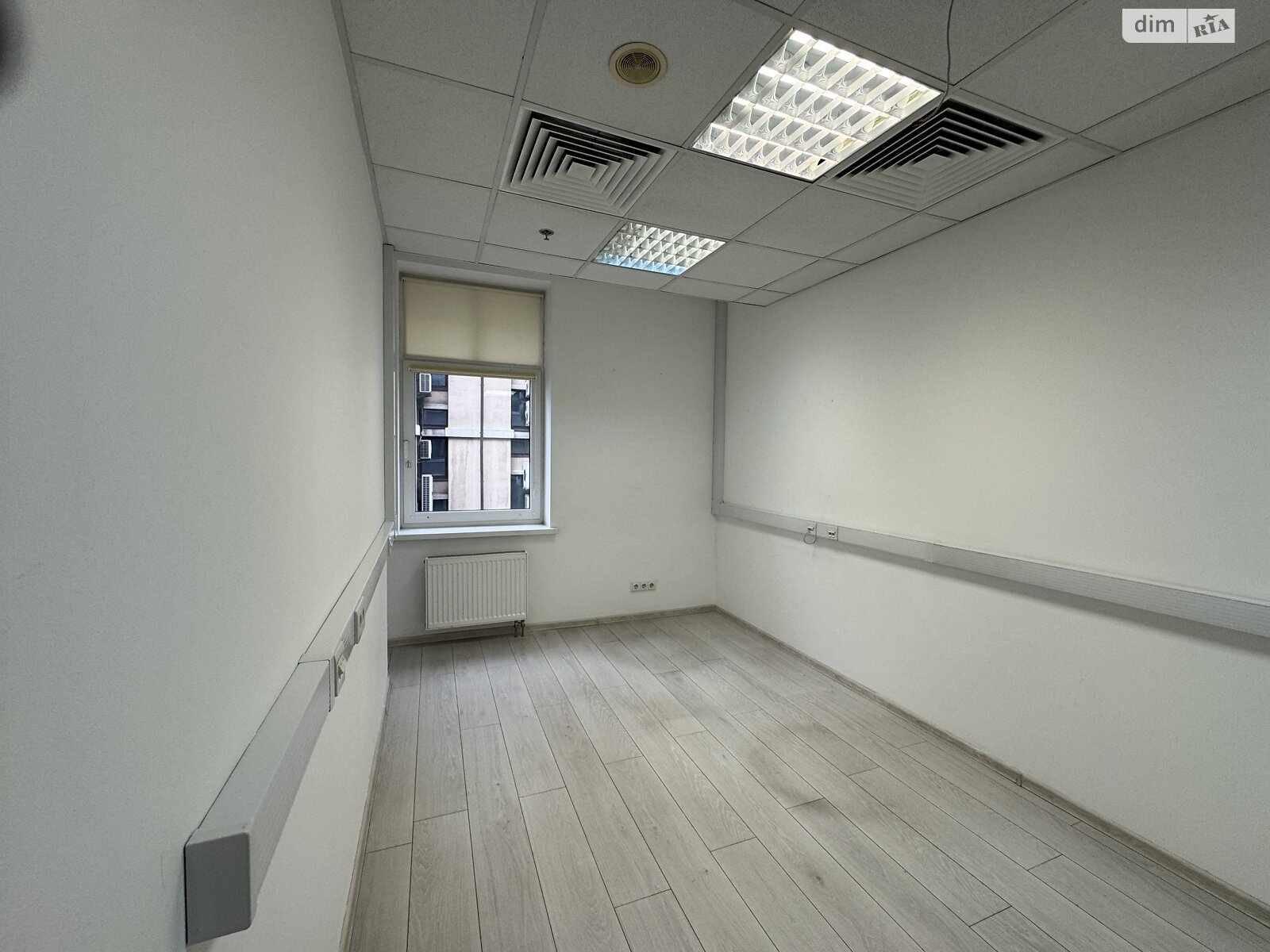 Оренда офісного приміщення в Києві, Володимирська вулиця 38, приміщень - 12, поверх - 5 фото 1 Оренда офісного приміщення в Києві, Володимирська вулиця 38, приміщень - 12, поверх - 5 фото 1