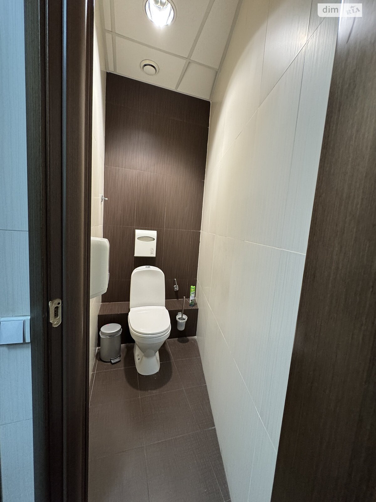 Оренда офісного приміщення в Києві, Володимирська вулиця 38, приміщень - 12, поверх - 5 фото 1 Оренда офісного приміщення в Києві, Володимирська вулиця 38, приміщень - 12, поверх - 5 фото 1