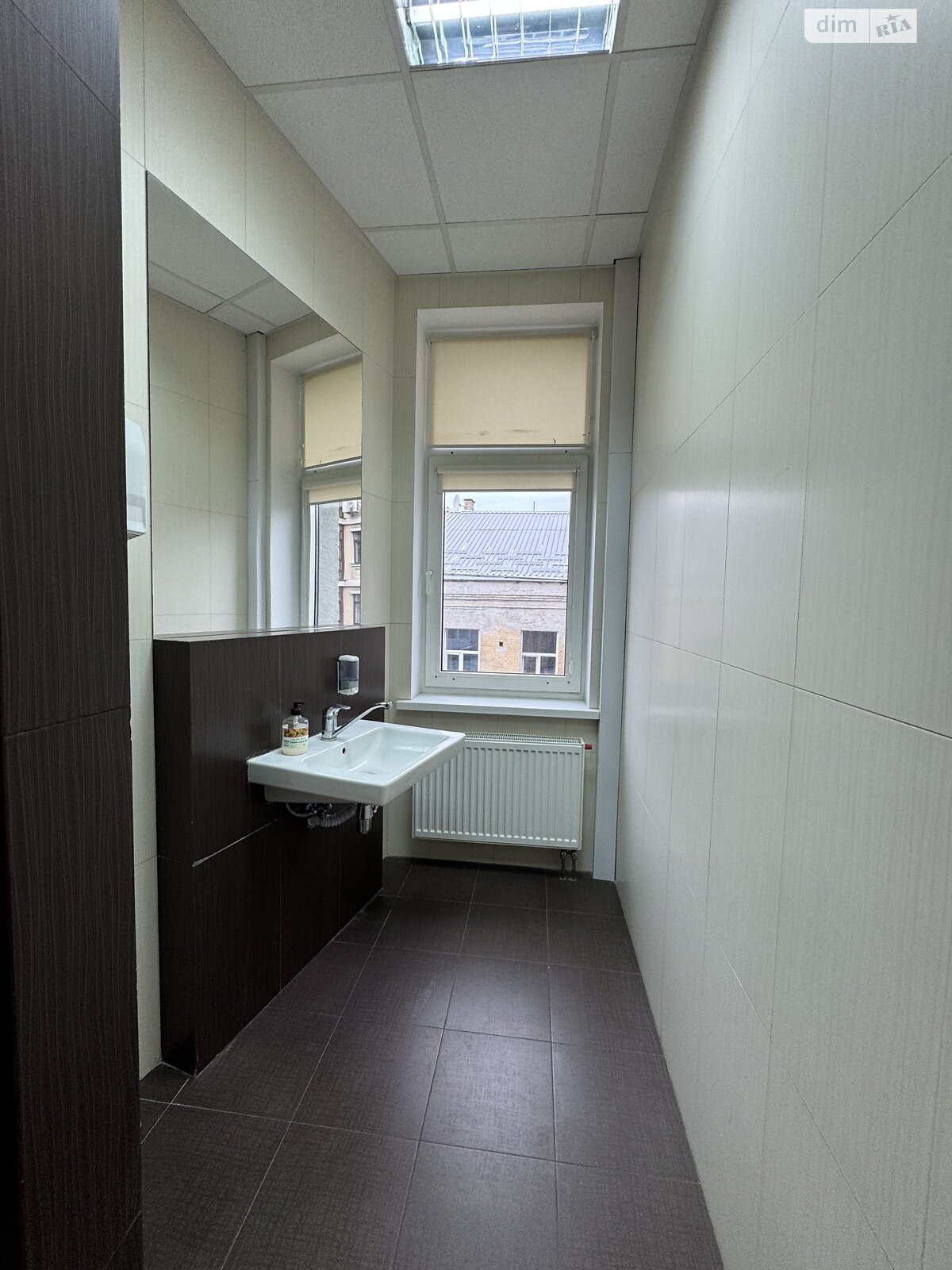 Оренда офісного приміщення в Києві, Володимирська вулиця 38, приміщень - 12, поверх - 5 фото 1 Оренда офісного приміщення в Києві, Володимирська вулиця 38, приміщень - 12, поверх - 5 фото 1