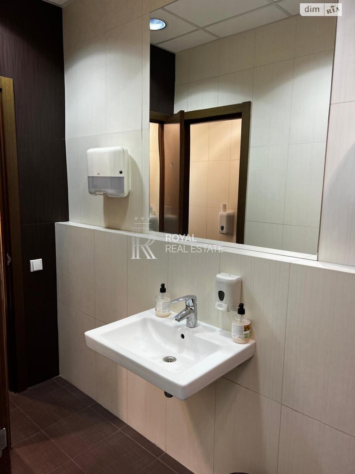 Оренда офісного приміщення в Києві, Володимирська вулиця 38, приміщень - 12, поверх - 5 фото 1