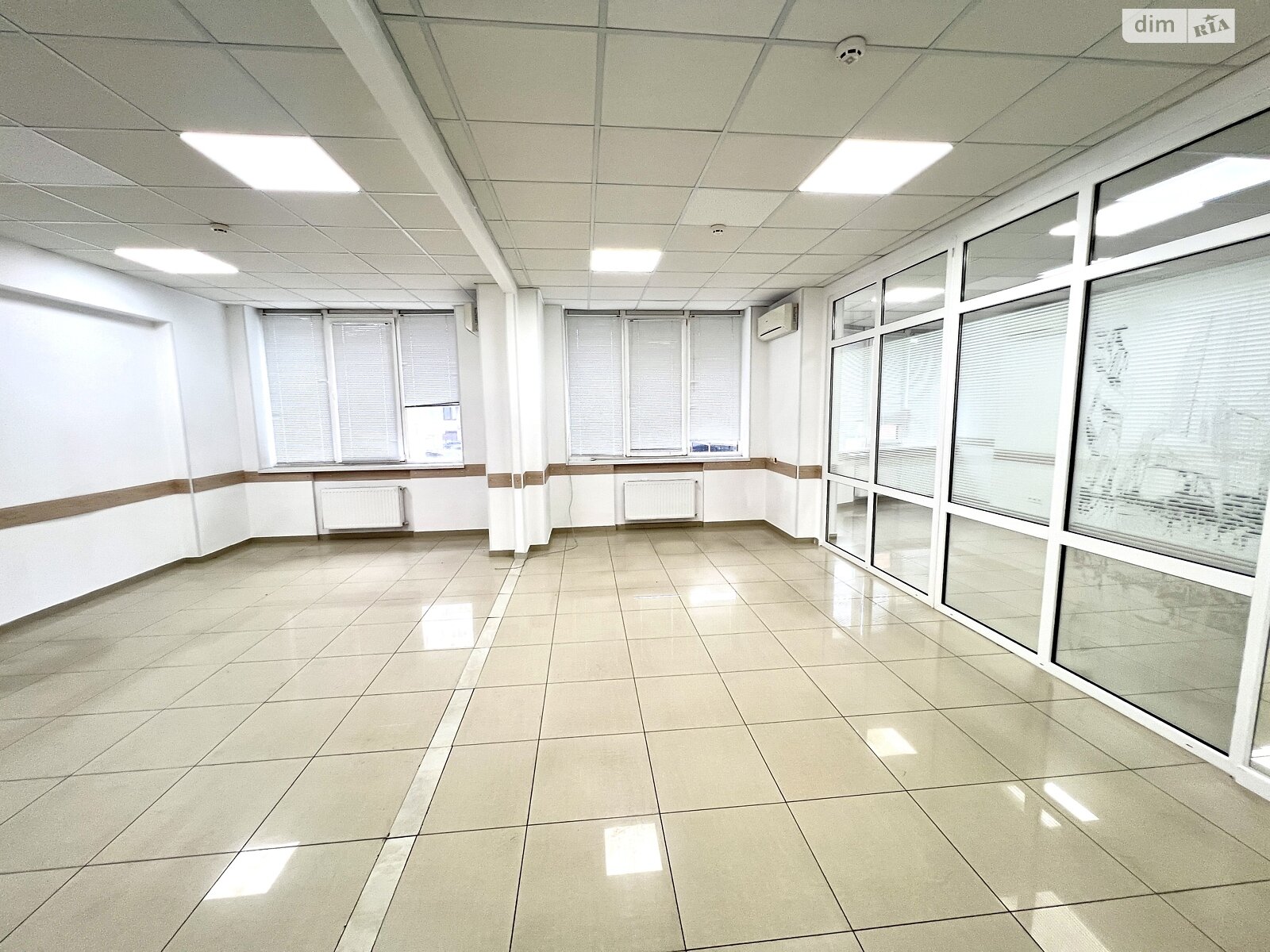 Аренда офисного помещения в Киеве, Берестейский (Победы) проспект 121А, помещений - 6, этаж - 2 фото 1