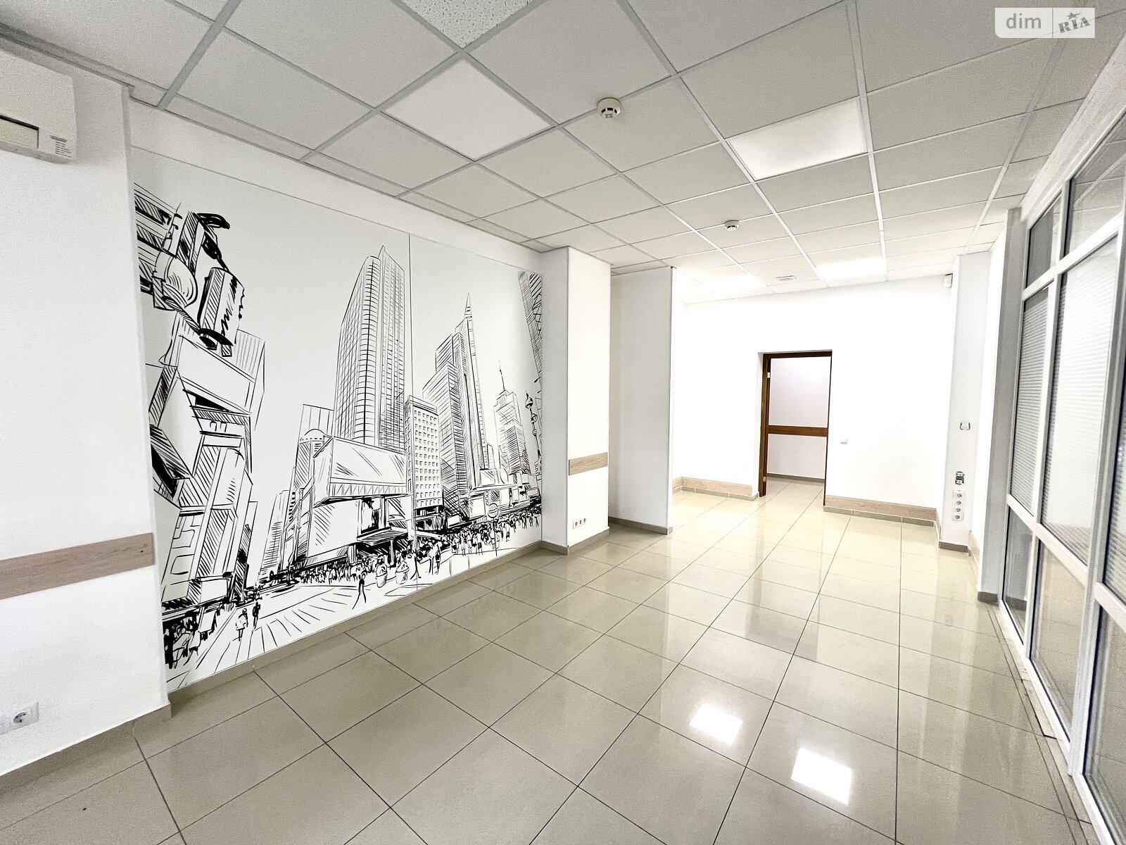 Аренда офисного помещения в Киеве, Берестейский (Победы) проспект 121А, помещений - 6, этаж - 2 фото 1