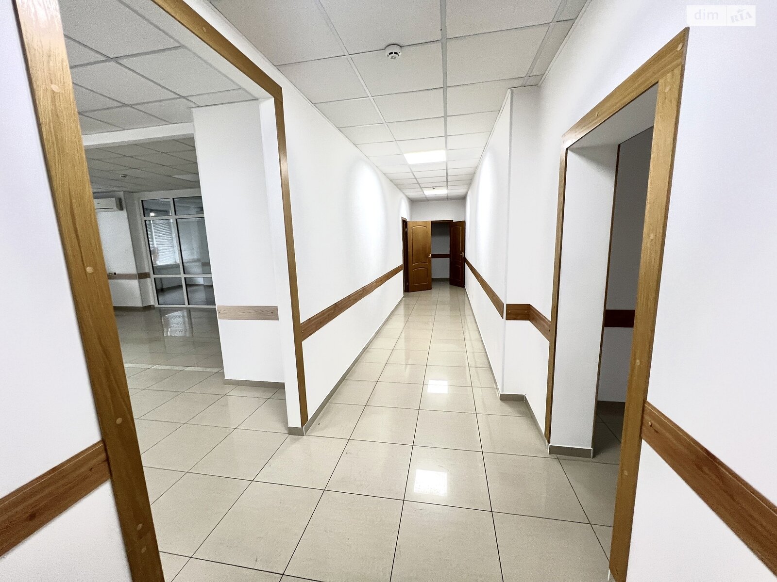 Аренда офисного помещения в Киеве, Берестейский (Победы) проспект 121А, помещений - 6, этаж - 2 фото 1