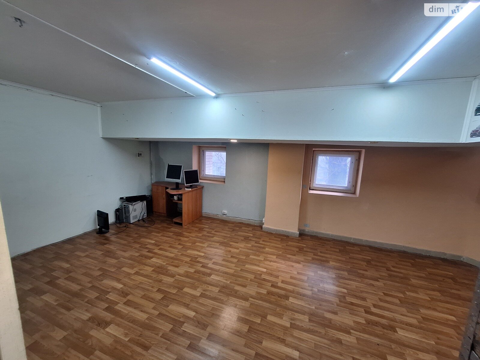 Оренда офісного приміщення в Києві, Михайла Котельникова вулиця 33, приміщень - 1, поверх - 2 фото 1 Оренда офісного приміщення в Києві, Михайла Котельникова вулиця 33, приміщень - 1, поверх - 2 фото 1