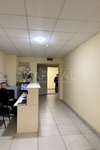 Аренда офисного помещения в Киеве, Победы улица 118, помещений - 32, этаж - 4 фото 2