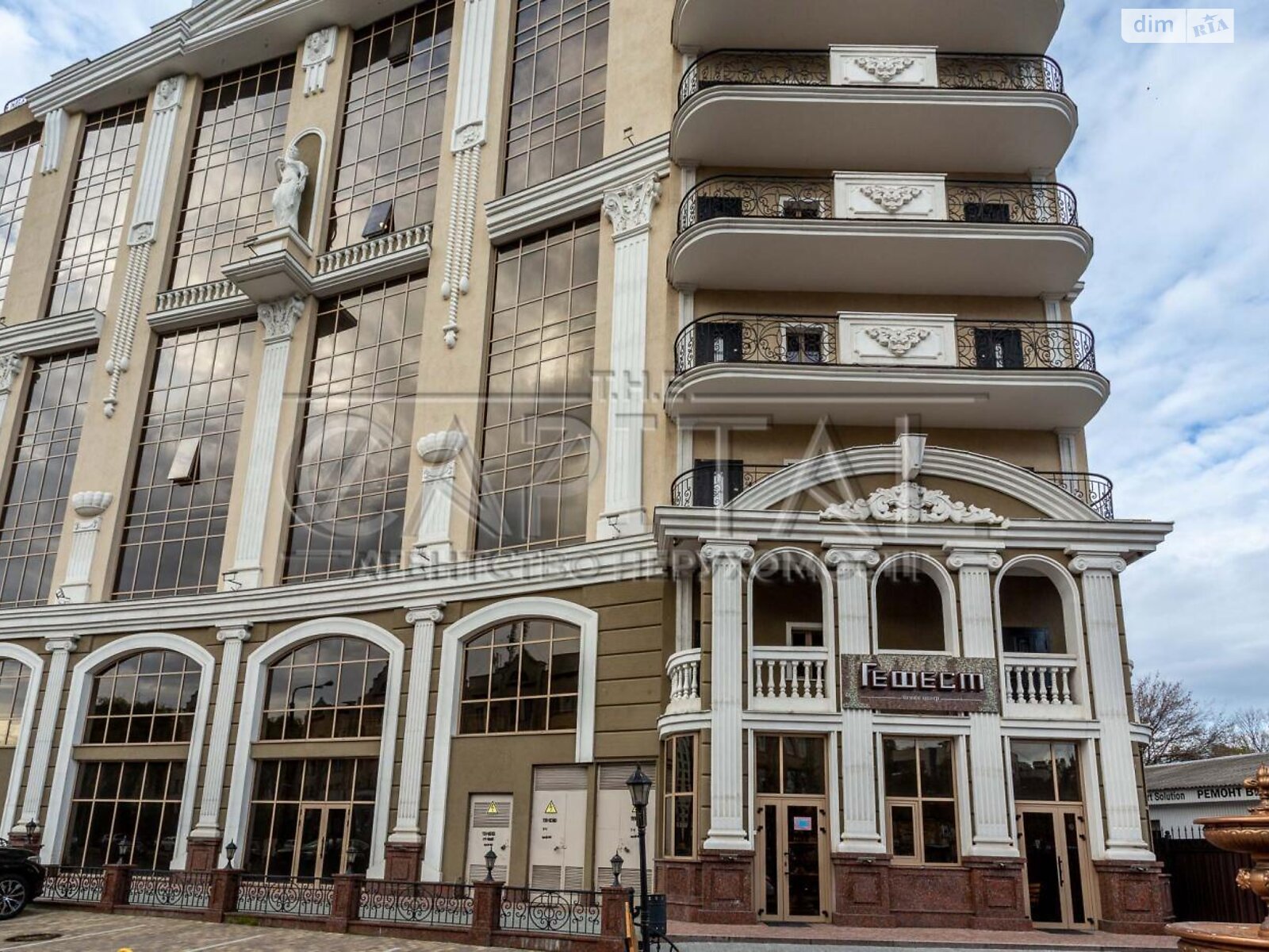 Аренда офисного помещения в Киеве, Глубочицкая улица 99А, помещений -, этаж - 4 фото 1 Аренда офисного помещения в Киеве, Глубочицкая улица 99А, помещений -, этаж - 4 фото 1