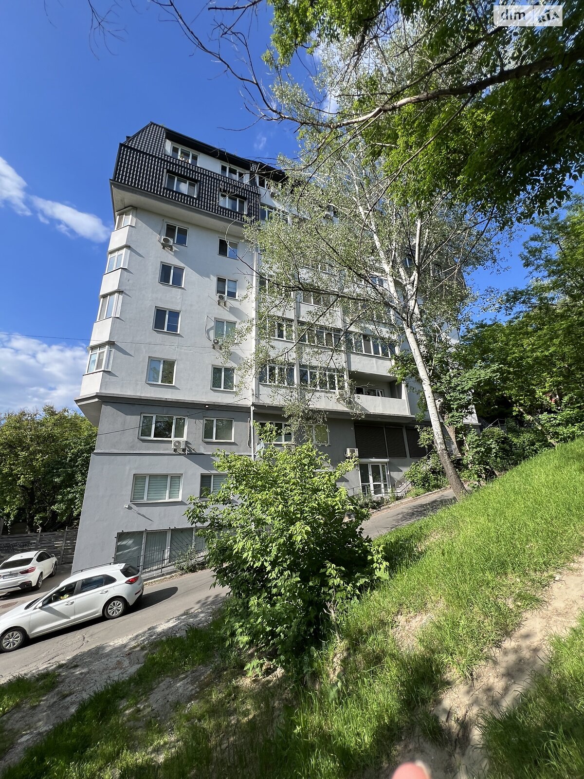 Аренда офисного помещения в Киеве, Соляная улица 70, помещений - 1, этаж - 3 фото 1 Аренда офисного помещения в Киеве, Соляная улица 70, помещений - 1, этаж - 3 фото 1