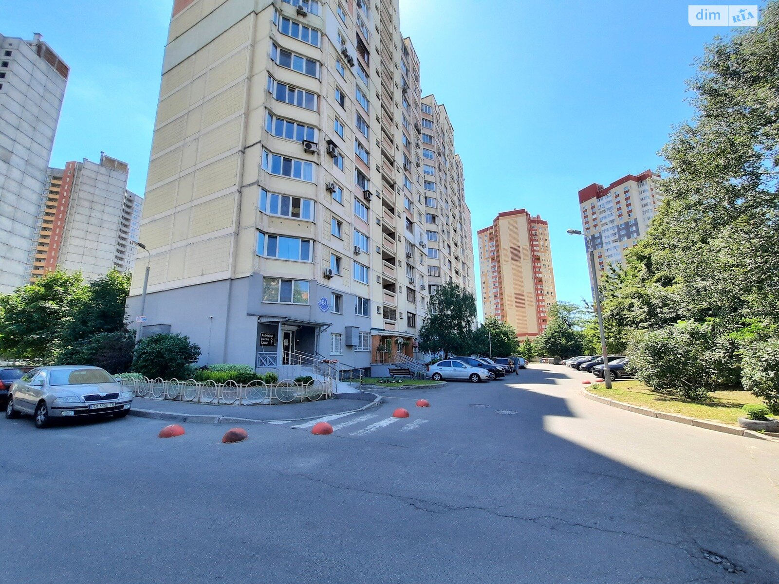 Аренда офисного помещения в Киеве, Юлии Здановской (Ломоносова) улица 83А, помещений -, этаж - 1 фото 1