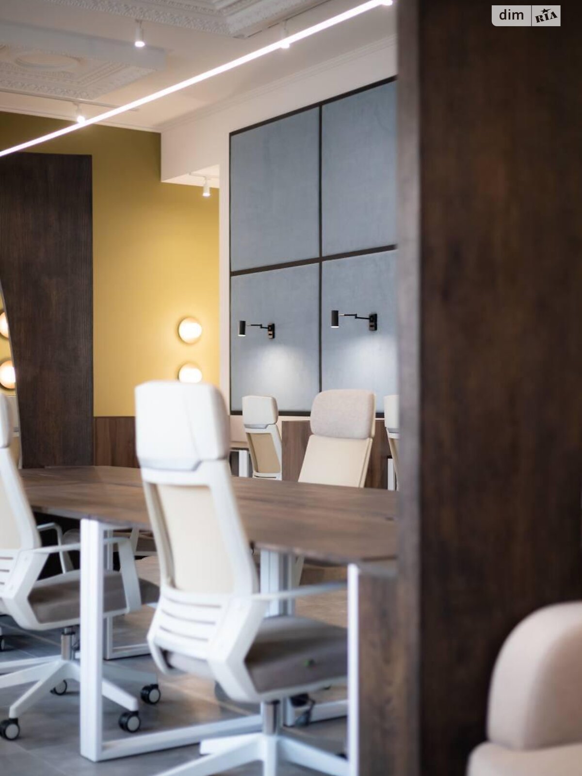 Оренда офісного приміщення в Києві, Богдана Хмельницького вулиця 32, приміщень - 5, поверх - 2 фото 1 Оренда офісного приміщення в Києві, Богдана Хмельницького вулиця 32, приміщень - 5, поверх - 2 фото 1