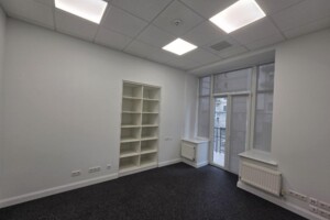 Оренда офісного приміщення в Києві, Богдана Хмельницького вулиця 52А, приміщень - 8, поверх - 3 фото 2 Оренда офісного приміщення в Києві, Богдана Хмельницького вулиця 52А, приміщень - 8, поверх - 3 фото 2