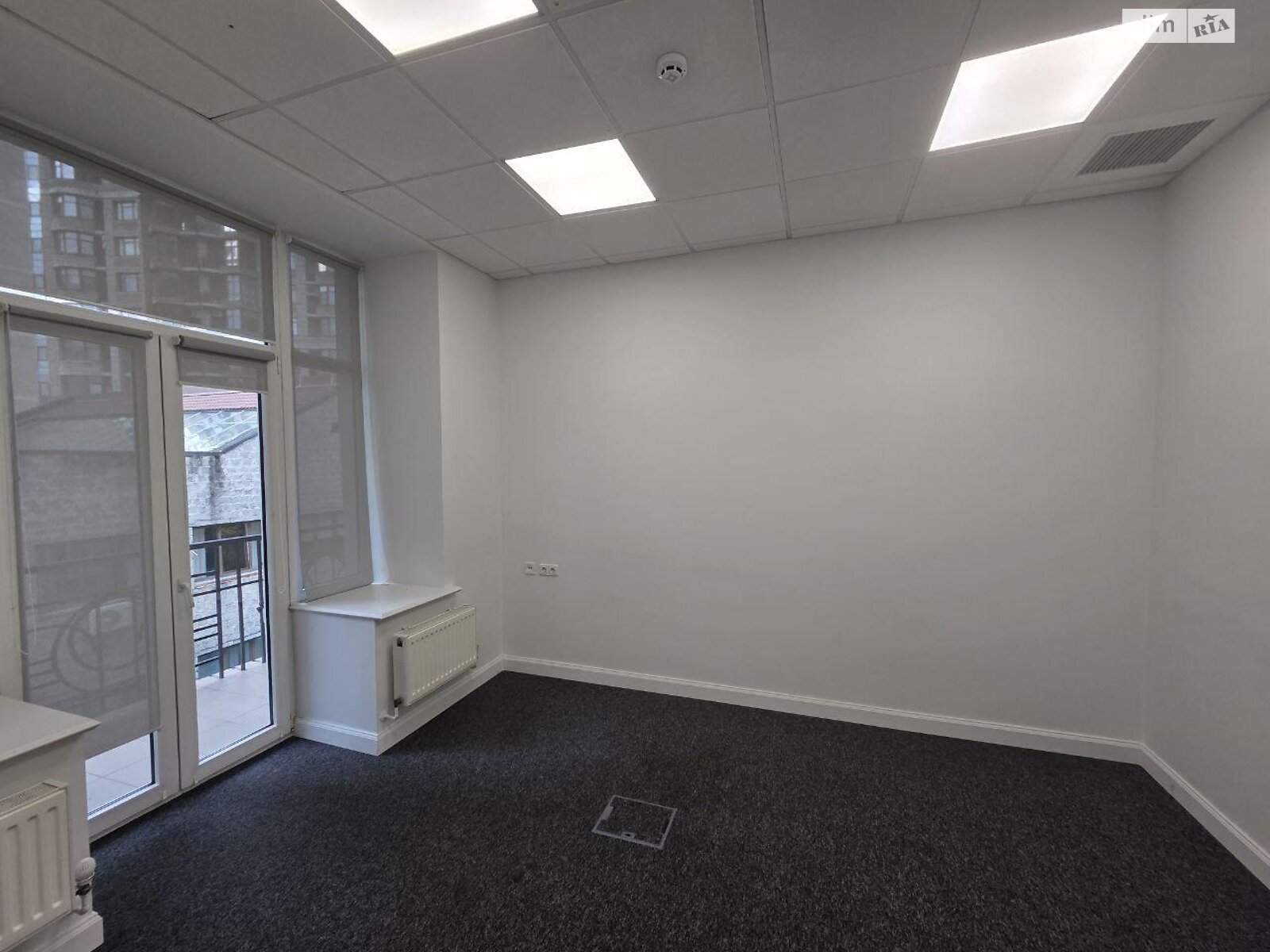 Оренда офісного приміщення в Києві, Богдана Хмельницького вулиця 52А, приміщень - 8, поверх - 3 фото 1 Оренда офісного приміщення в Києві, Богдана Хмельницького вулиця 52А, приміщень - 8, поверх - 3 фото 1