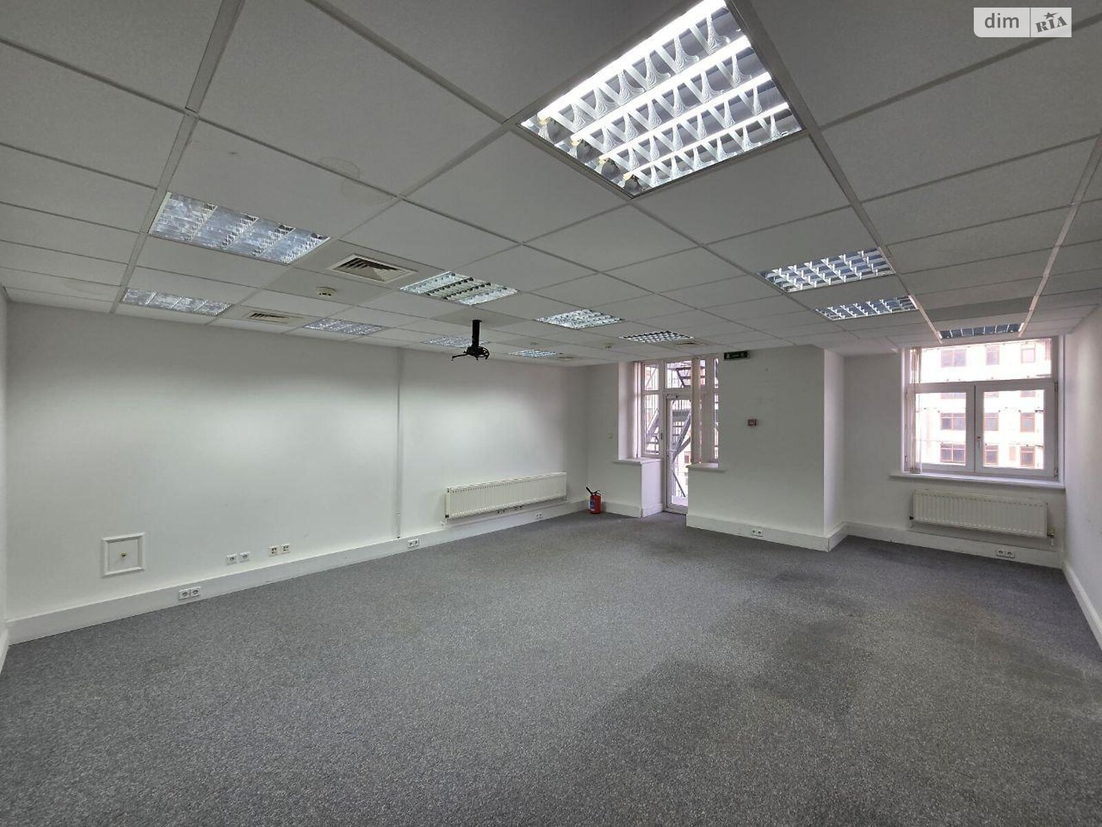 Оренда офісного приміщення в Києві, Богдана Хмельницького вулиця 52А, приміщень - 10, поверх - 5 фото 1 Оренда офісного приміщення в Києві, Богдана Хмельницького вулиця 52А, приміщень - 10, поверх - 5 фото 1
