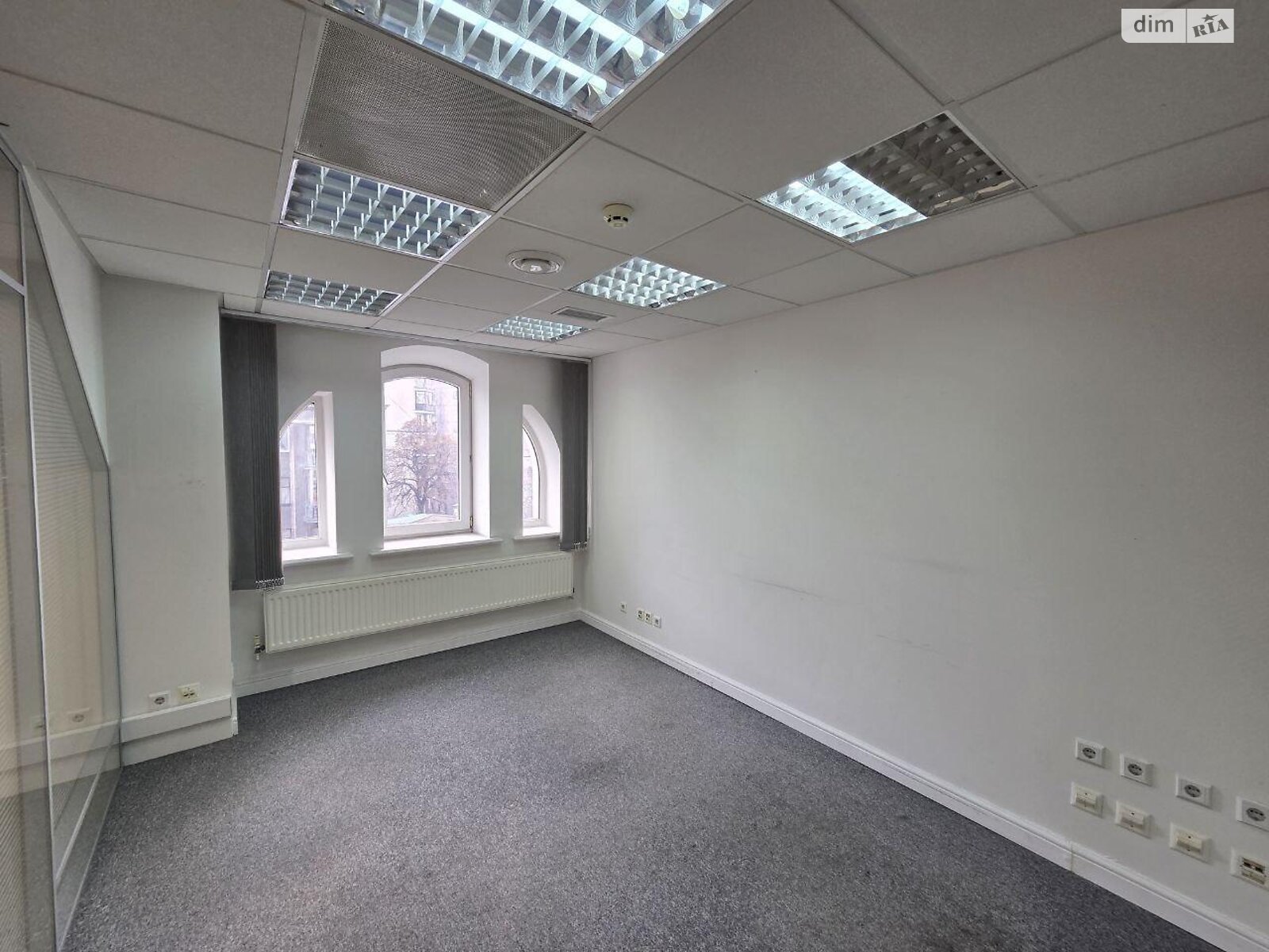 Оренда офісного приміщення в Києві, Богдана Хмельницького вулиця 52А, приміщень - 10, поверх - 5 фото 1 Оренда офісного приміщення в Києві, Богдана Хмельницького вулиця 52А, приміщень - 10, поверх - 5 фото 1