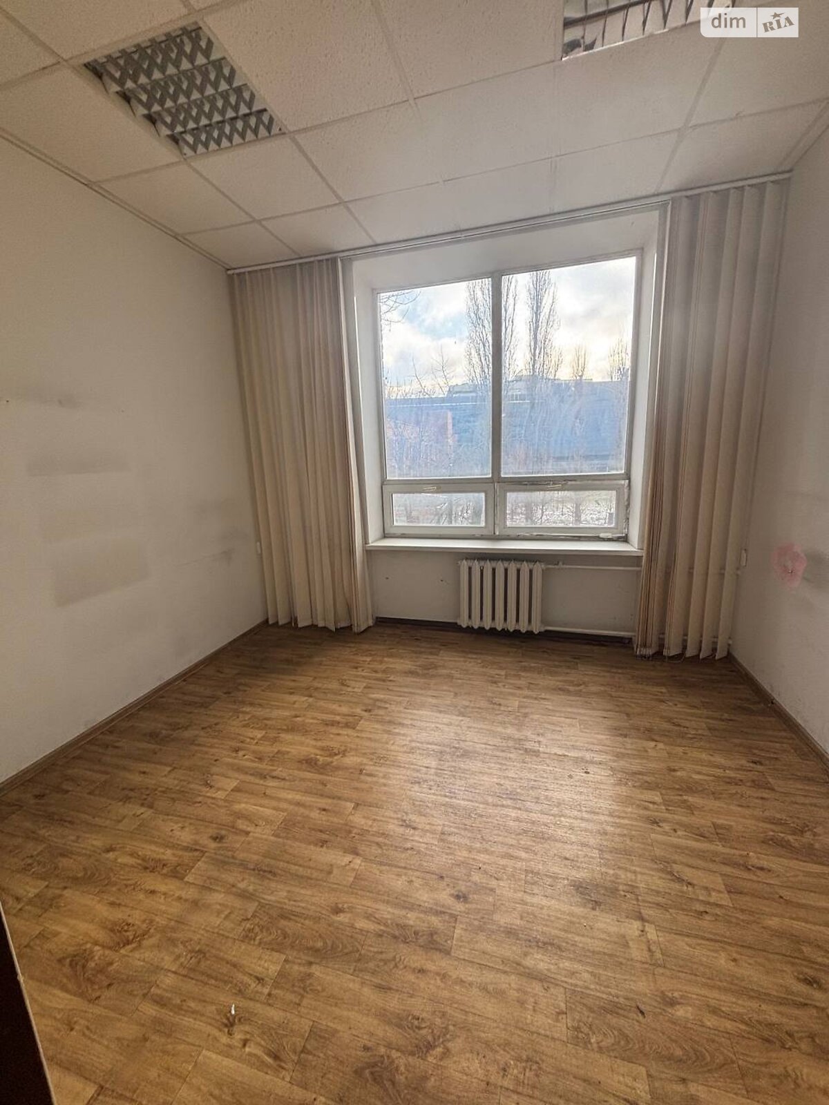 Аренда офисного помещения в Киеве, Богдана Хмельницкого улица, помещений - 1, этаж - 4 фото 1