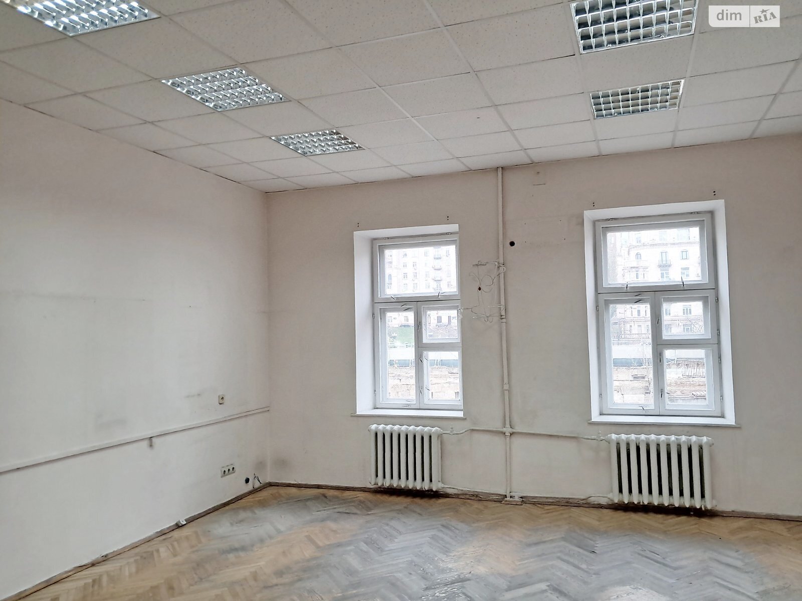 Аренда офисного помещения в Киеве, Богдана Хмельницкого улица, помещений - 1, этаж - 4 фото 1 Аренда офисного помещения в Киеве, Богдана Хмельницкого улица, помещений - 1, этаж - 4 фото 1