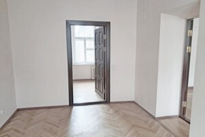 Аренда офисного помещения в Киеве, Богдана Хмельницкого улица, помещений - 3, этаж - 4 фото 2 Аренда офисного помещения в Киеве, Богдана Хмельницкого улица, помещений - 3, этаж - 4 фото 2