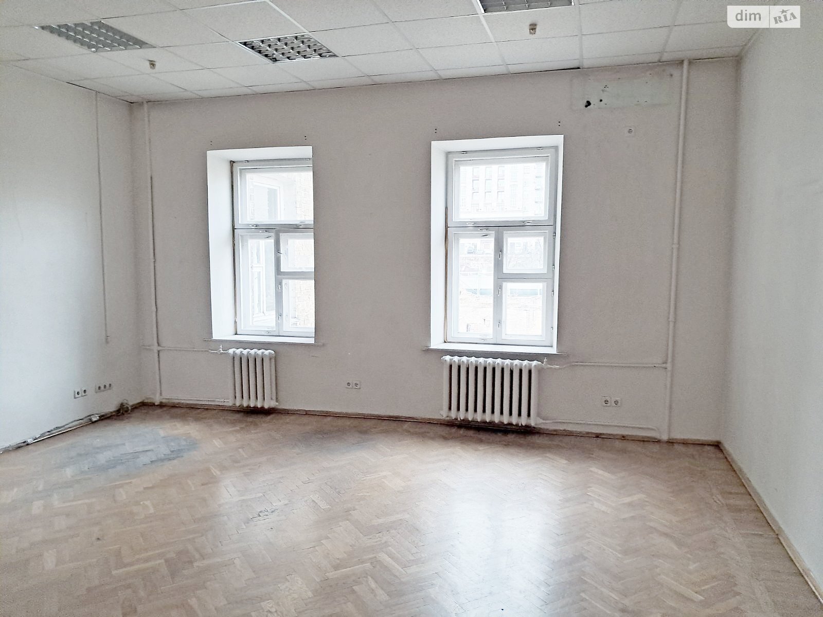 Аренда офисного помещения в Киеве, Богдана Хмельницкого улица, помещений - 1, этаж - 4 фото 1