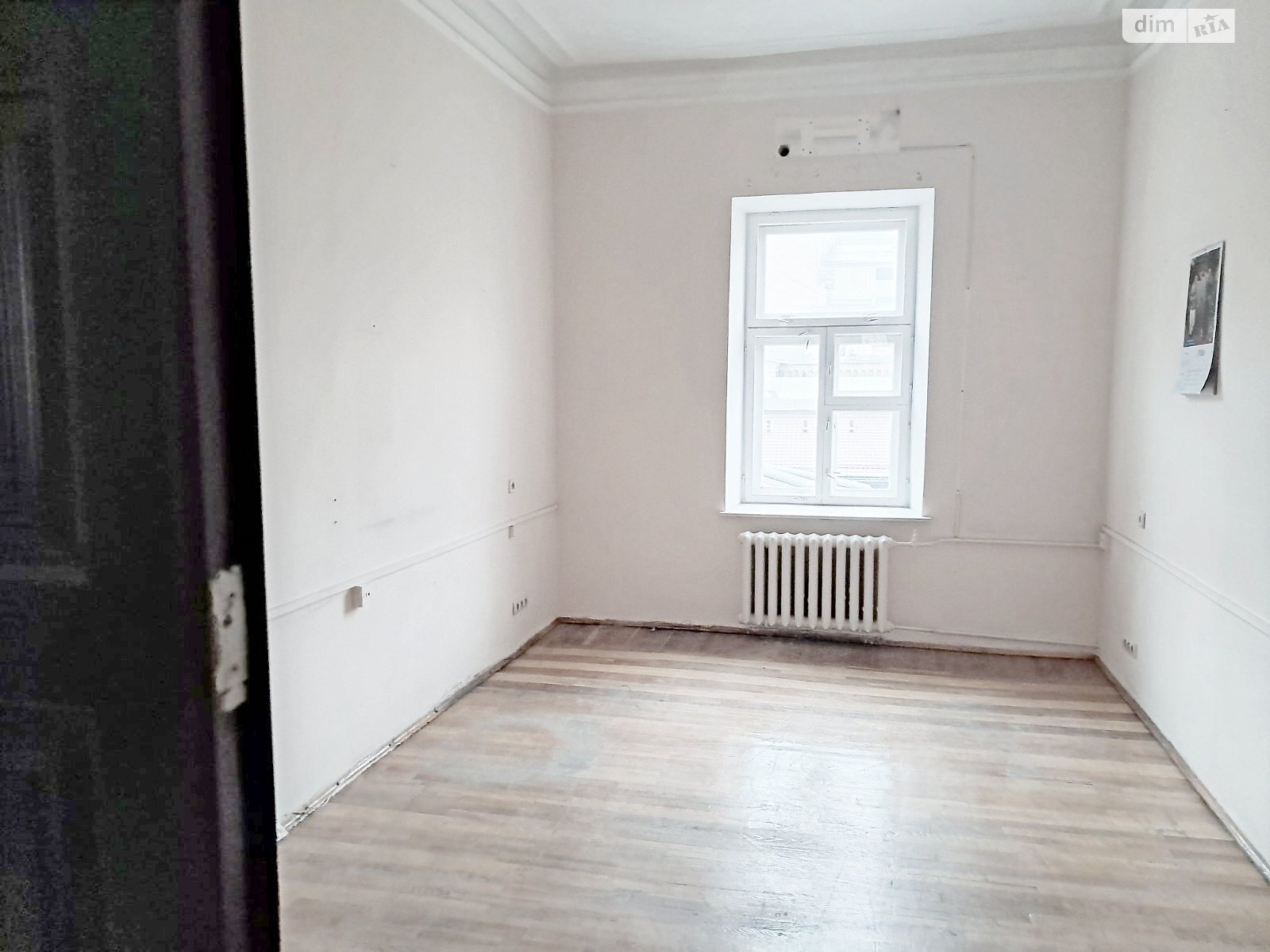 Аренда офисного помещения в Киеве, Богдана Хмельницкого улица, помещений - 2, этаж - 4 фото 1 Аренда офисного помещения в Киеве, Богдана Хмельницкого улица, помещений - 2, этаж - 4 фото 1