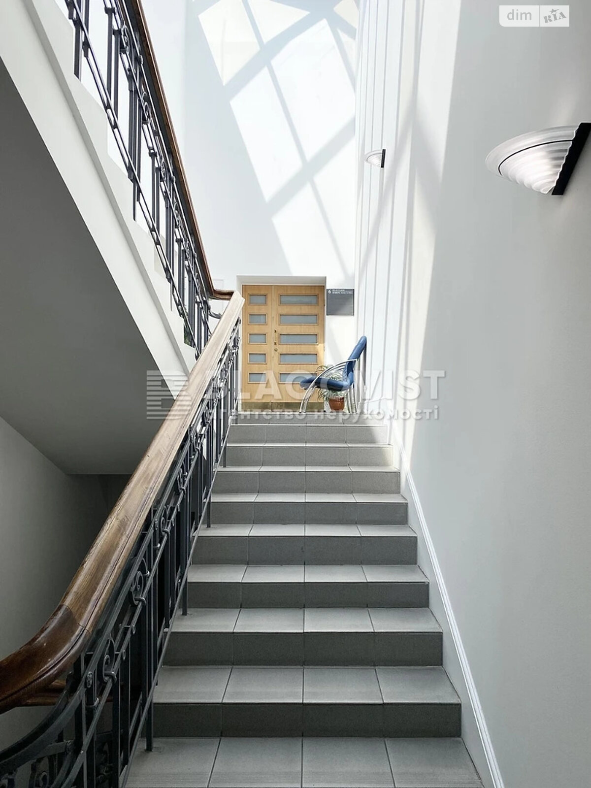 Оренда офісного приміщення в Києві, Богдана Хмельницького вулиця 52, приміщень - 7, поверх - 3 фото 1