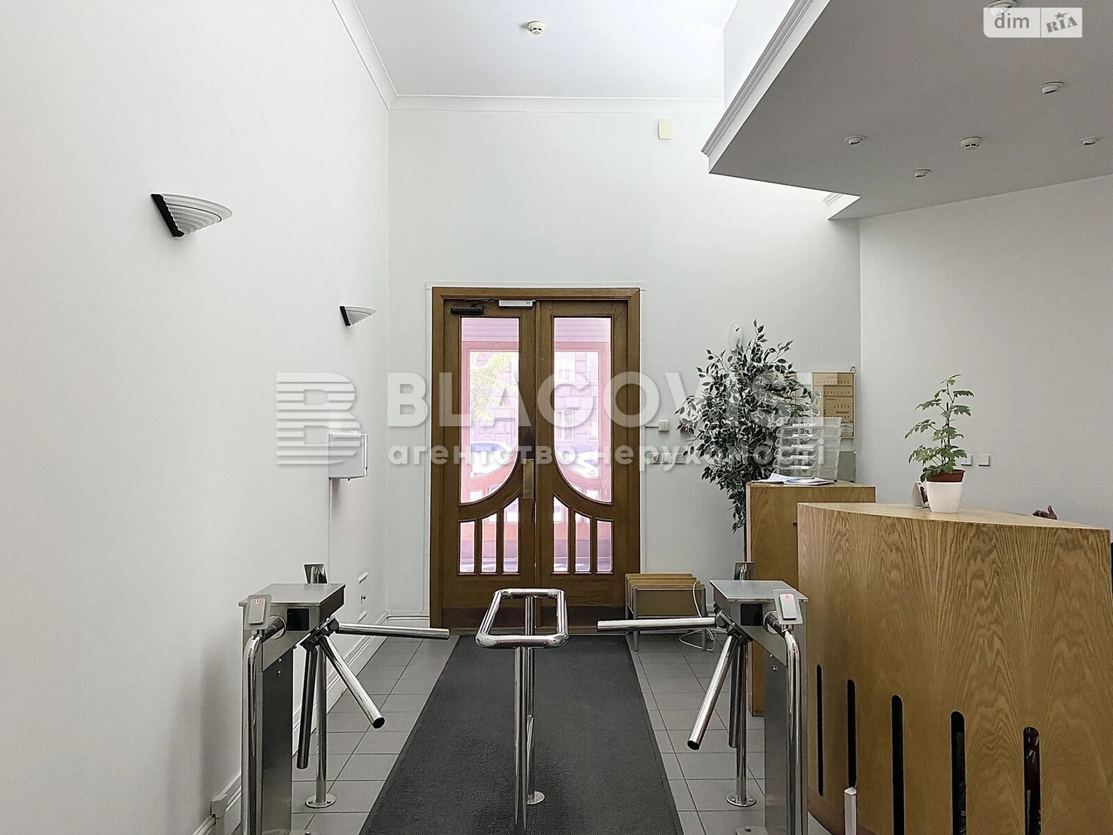 Оренда офісного приміщення в Києві, Богдана Хмельницького вулиця 52, приміщень - 7, поверх - 3 фото 1