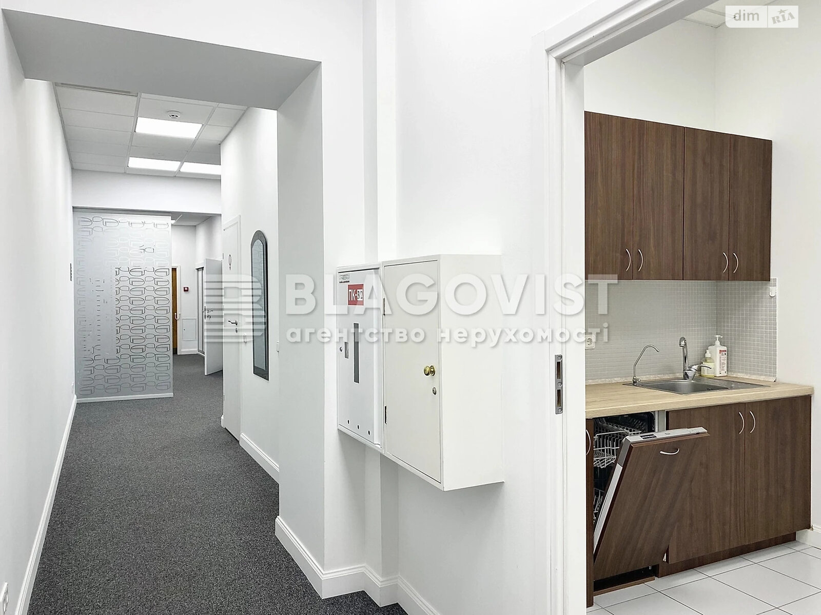 Оренда офісного приміщення в Києві, Богдана Хмельницького вулиця 52, приміщень - 7, поверх - 3 фото 1