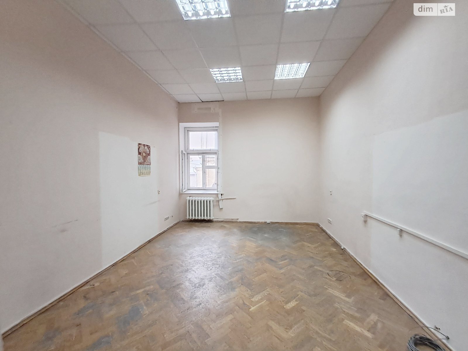 Аренда офисного помещения в Киеве, Богдана Хмельницкого улица, помещений - 3, этаж - 4 фото 1 Аренда офисного помещения в Киеве, Богдана Хмельницкого улица, помещений - 3, этаж - 4 фото 1