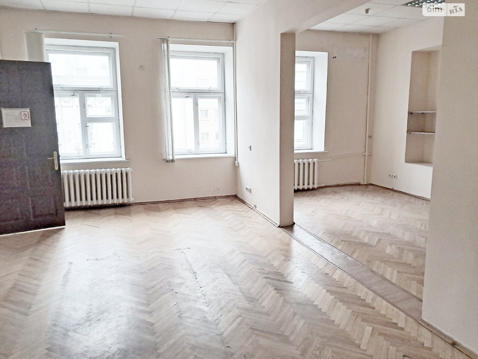 Оренда офісного приміщення в Києві, Богдана Хмельницького вулиця, приміщень - 7, поверх - 4 фото 1 Оренда офісного приміщення в Києві, Богдана Хмельницького вулиця, приміщень - 7, поверх - 4 фото 1