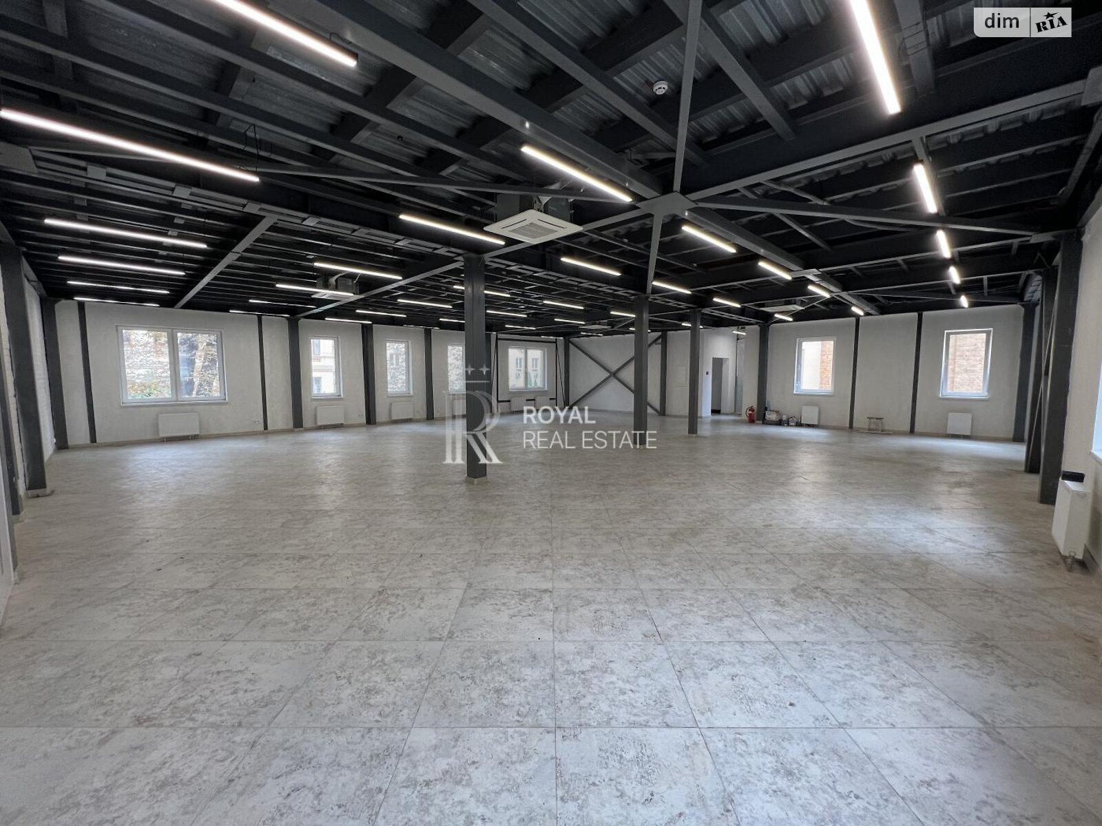 Аренда офисного помещения в Киеве, Ивана Франко улица 26, помещений - 4, этаж - 1 фото 1