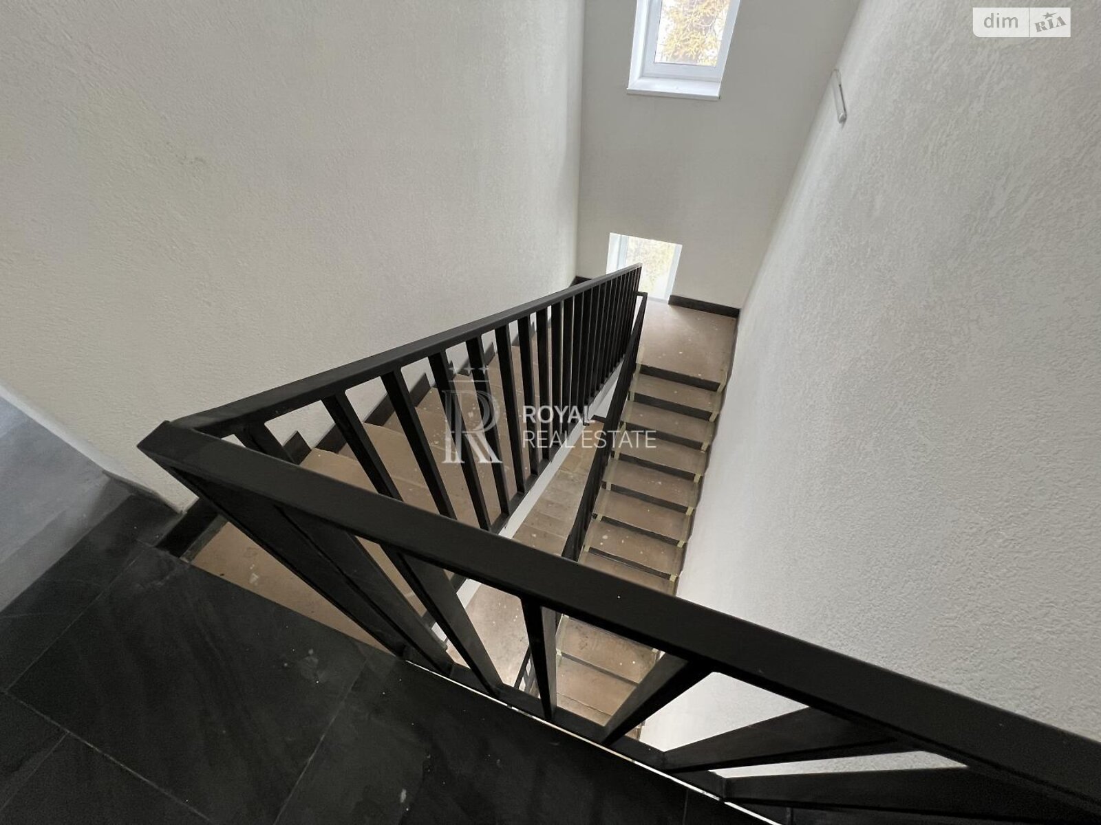 Аренда офисного помещения в Киеве, Ивана Франко улица 26, помещений - 4, этаж - 1 фото 1