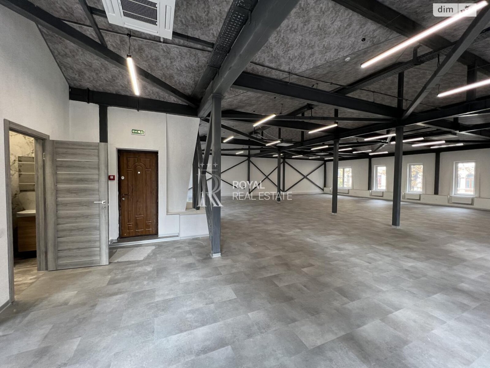 Аренда офисного помещения в Киеве, Ивана Франко улица 26, помещений - 4, этаж - 1 фото 1