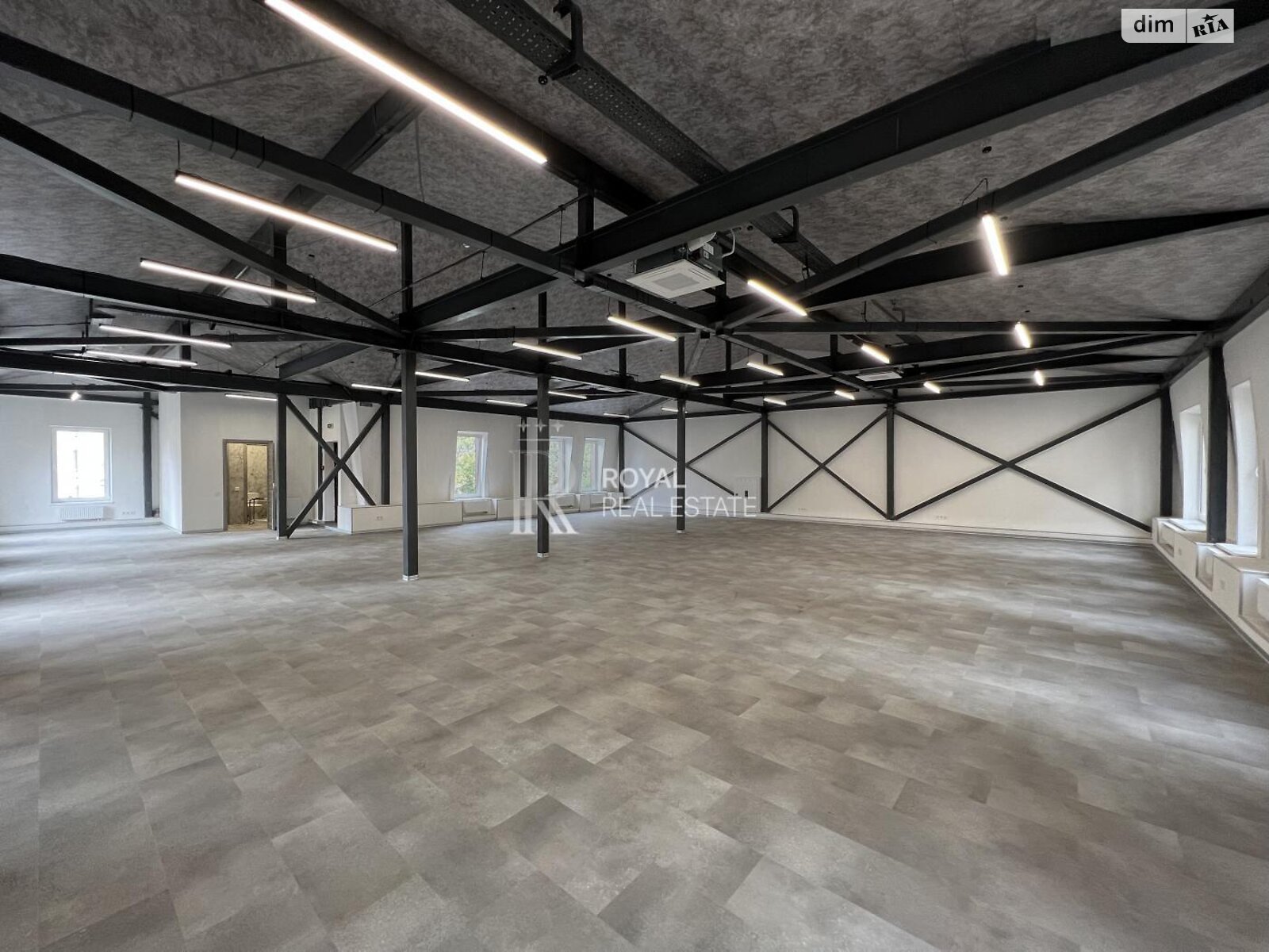 Аренда офисного помещения в Киеве, Ивана Франко улица 26, помещений - 4, этаж - 1 фото 1