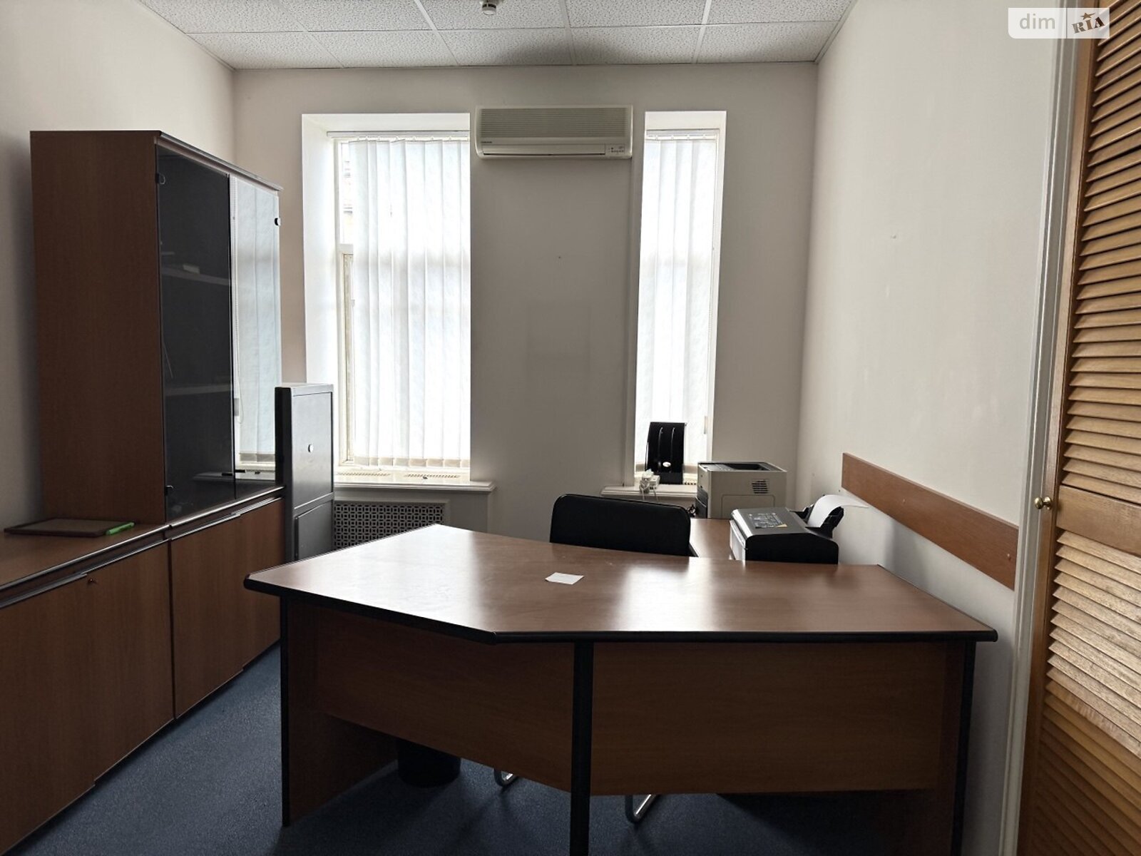 Аренда офисного помещения в Киеве, Ивана Франко улица 6, помещений - 8, этаж - 2 фото 1 Аренда офисного помещения в Киеве, Ивана Франко улица 6, помещений - 8, этаж - 2 фото 1