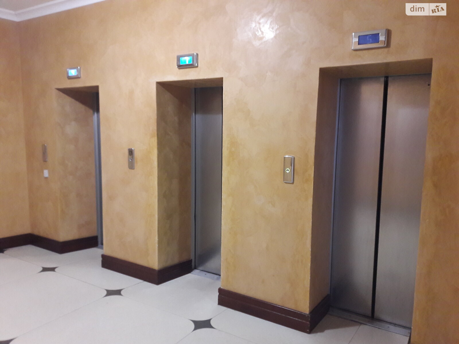 Оренда офісного приміщення в Києві, Хрещатик вулиця 7/11, приміщень - 1, поверх - 6 фото 1 Оренда офісного приміщення в Києві, Хрещатик вулиця 7/11, приміщень - 1, поверх - 6 фото 1