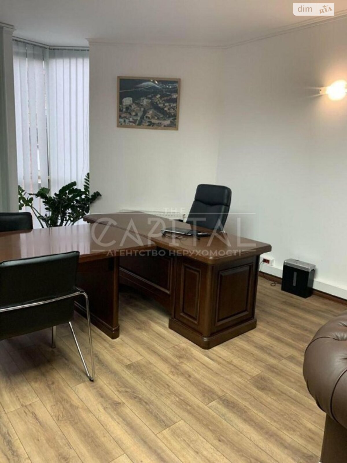 Аренда офисного помещения в Киеве, Крутой спуск 13, помещений - 5, этаж - 3 фото 1