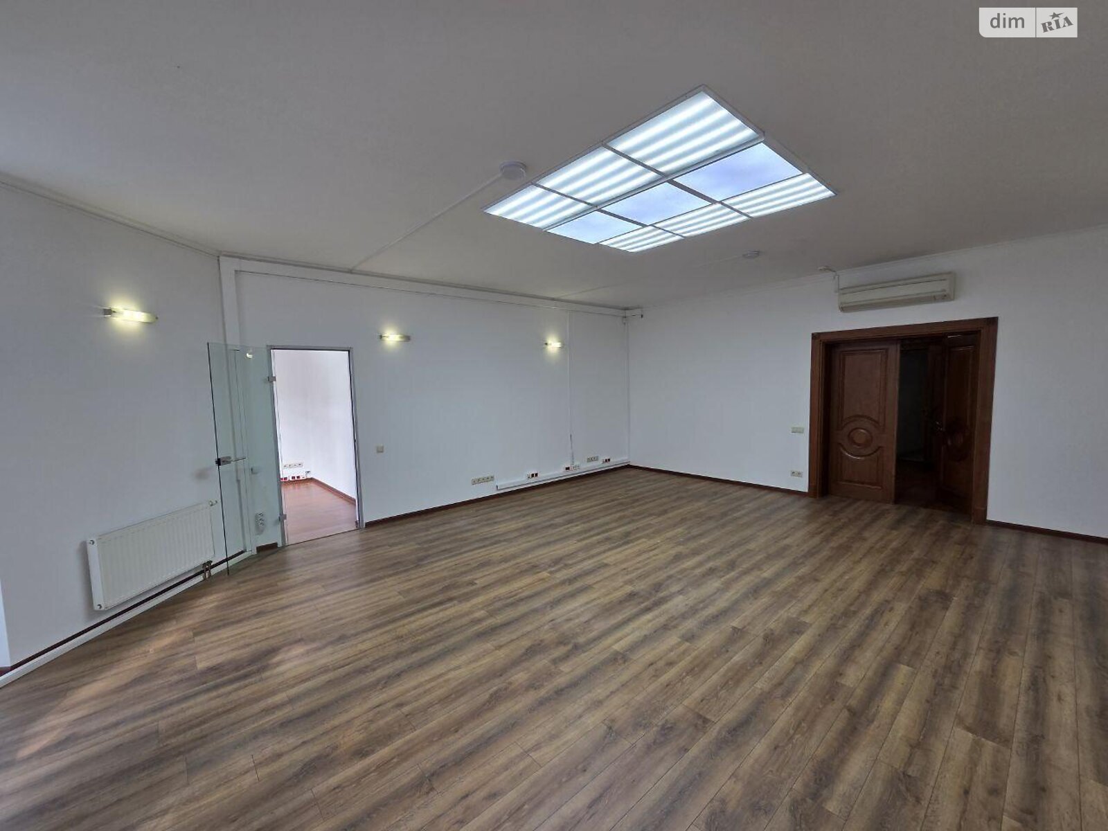 Аренда офисного помещения в Киеве, Крутой спуск 7, помещений - 10, этаж - 4 фото 1