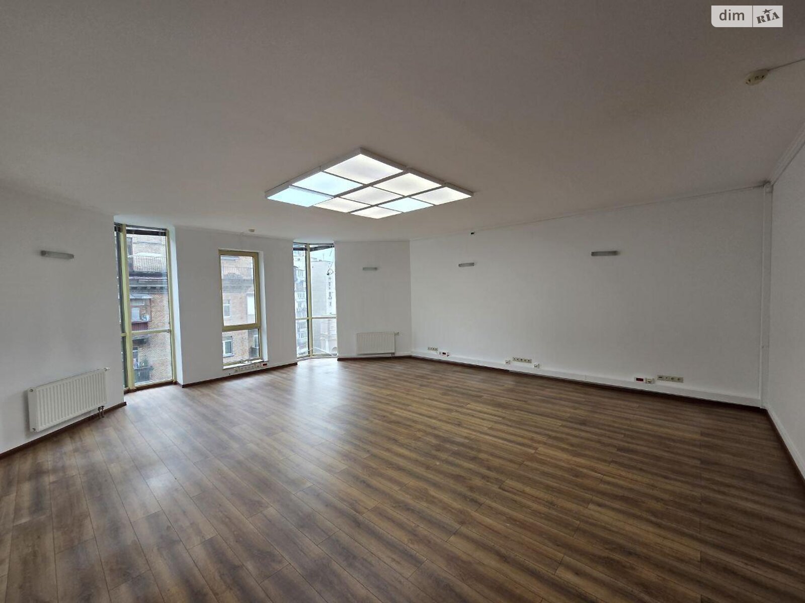 Аренда офисного помещения в Киеве, Крутой спуск 7, помещений - 10, этаж - 4 фото 1