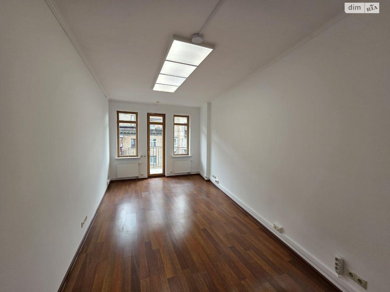 Аренда офисного помещения в Киеве, Крутой спуск 7, помещений - 10, этаж - 4 фото 1