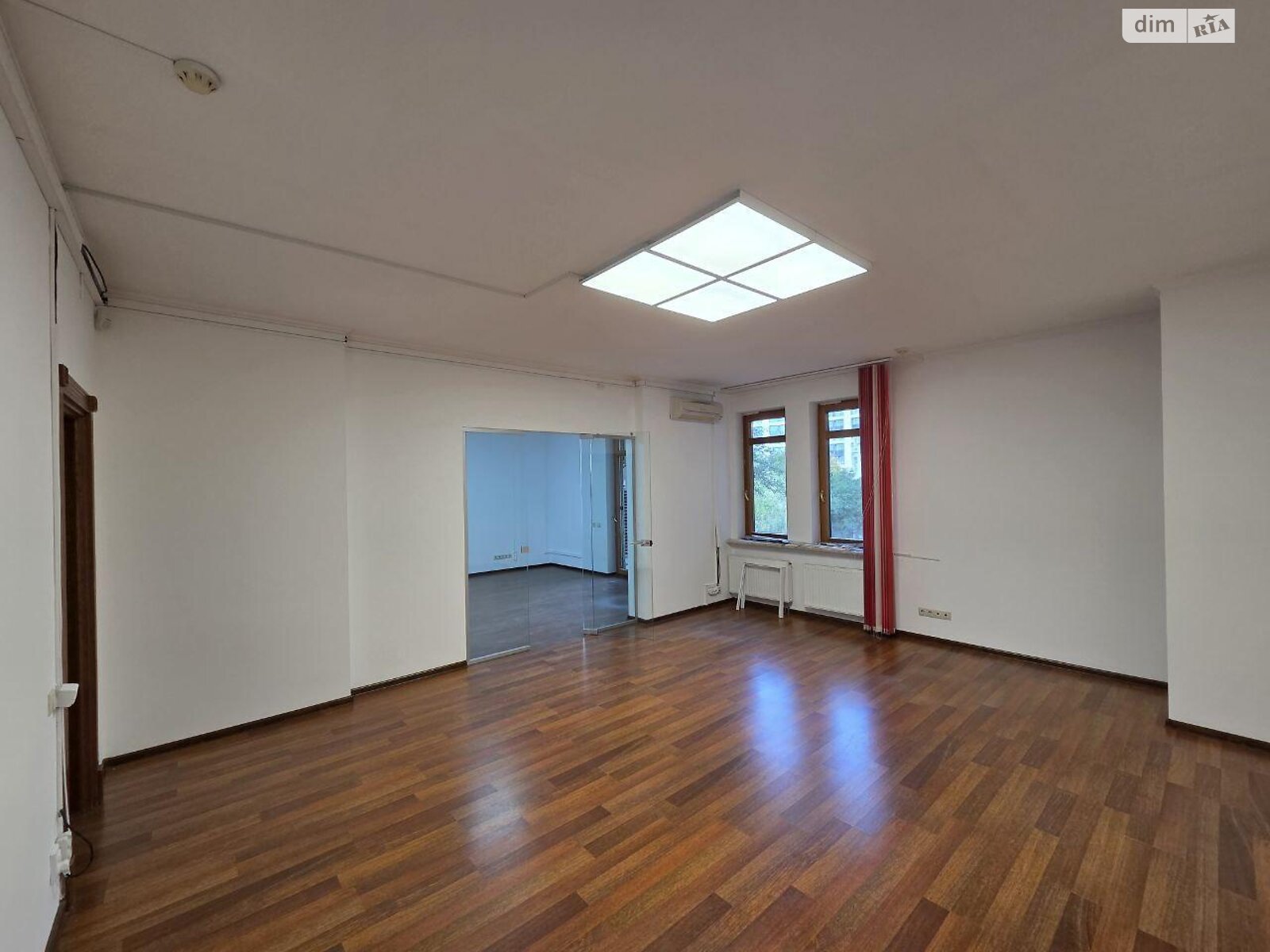 Аренда офисного помещения в Киеве, Крутой спуск 7, помещений - 10, этаж - 4 фото 1