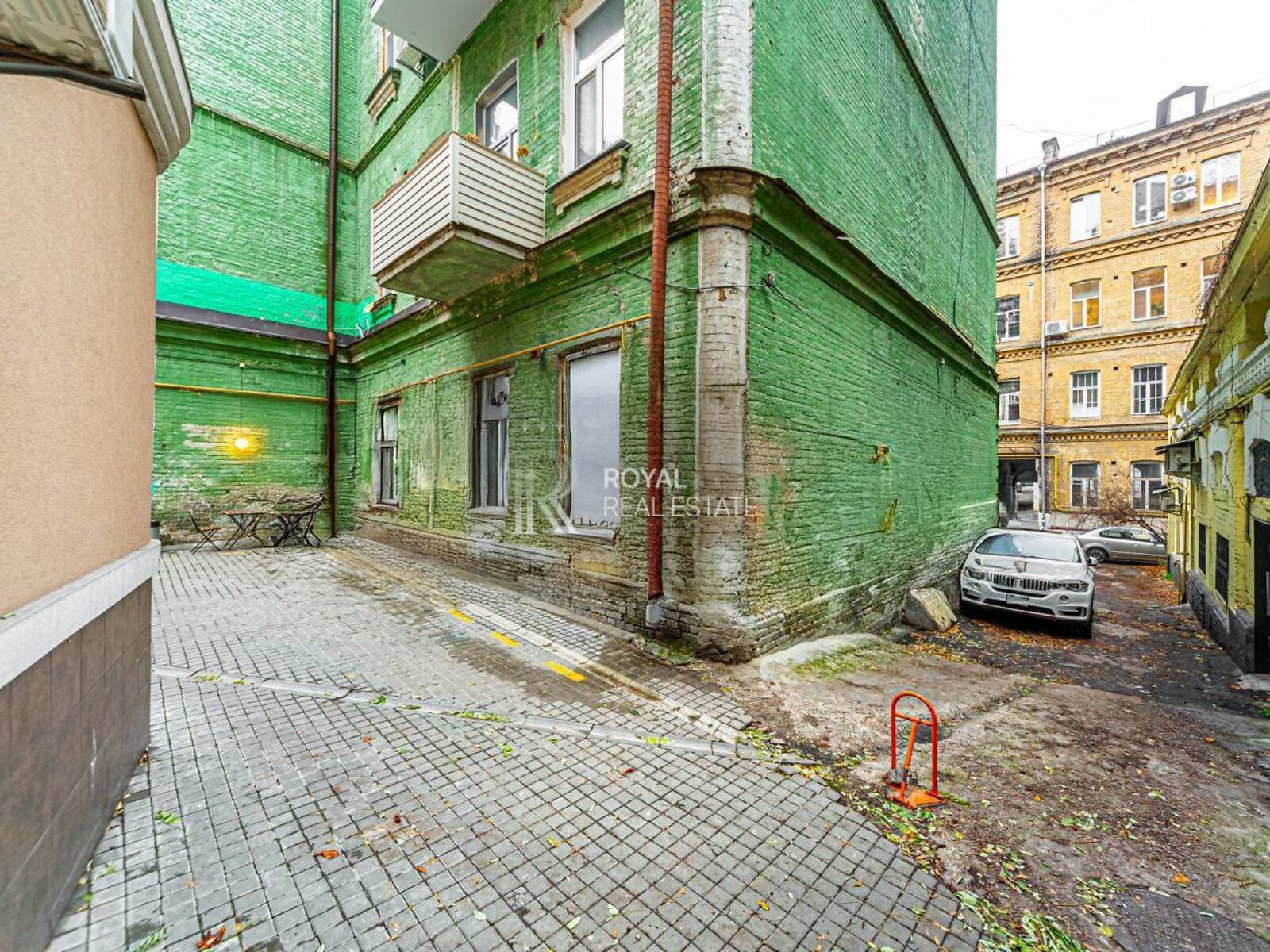 Аренда офисного помещения в Киеве, Вячеслава Липинского (Чапаева) улица 4Г, помещений - 9, этаж - 1 фото 1 Аренда офисного помещения в Киеве, Вячеслава Липинского (Чапаева) улица 4Г, помещений - 9, этаж - 1 фото 1