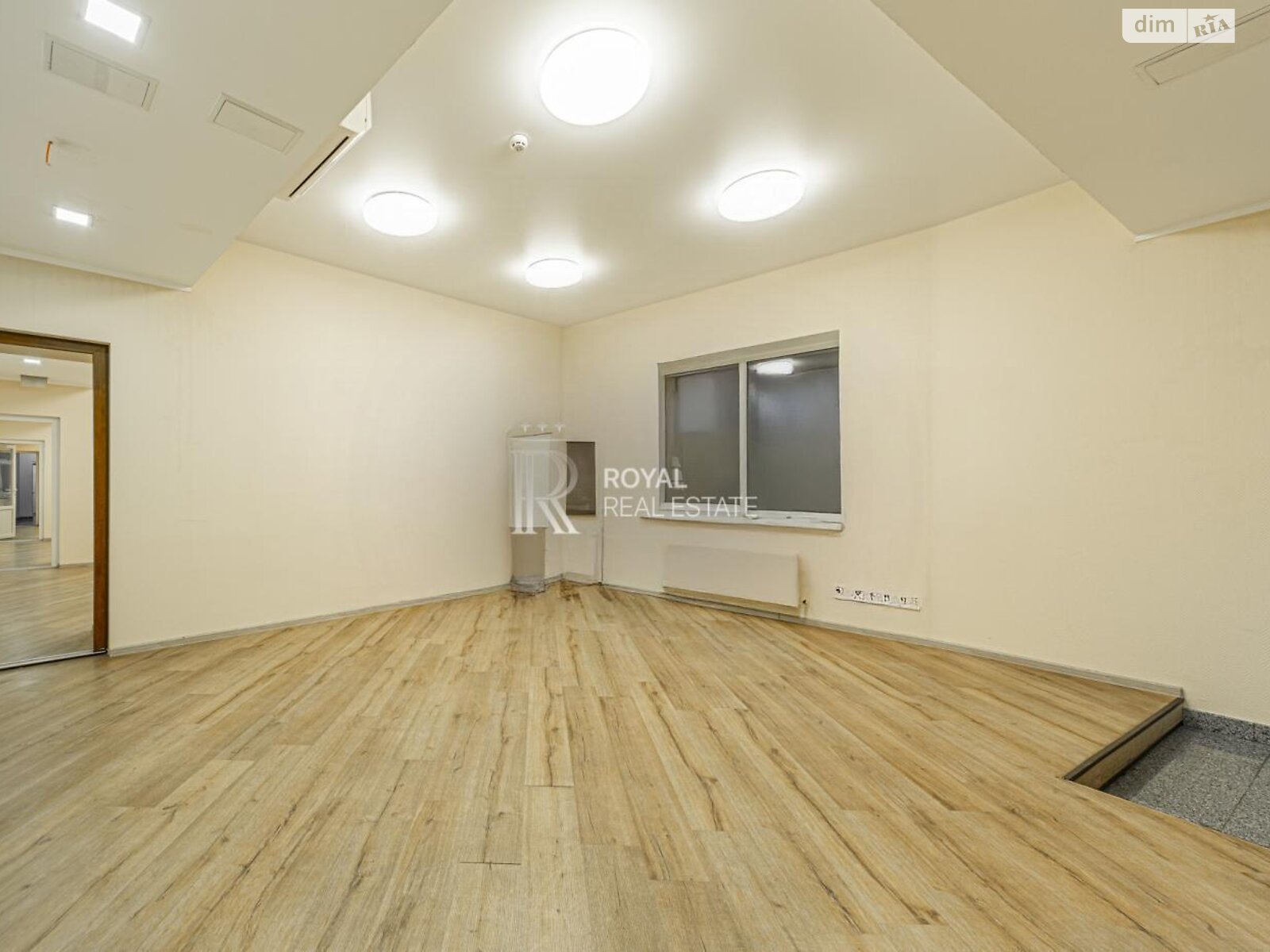 Оренда офісного приміщення в Києві, В’ячеслава Липинського (Чапаєва) вулиця 6Г, приміщень - 9, поверх - 1 фото 1 Оренда офісного приміщення в Києві, В’ячеслава Липинського (Чапаєва) вулиця 6Г, приміщень - 9, поверх - 1 фото 1