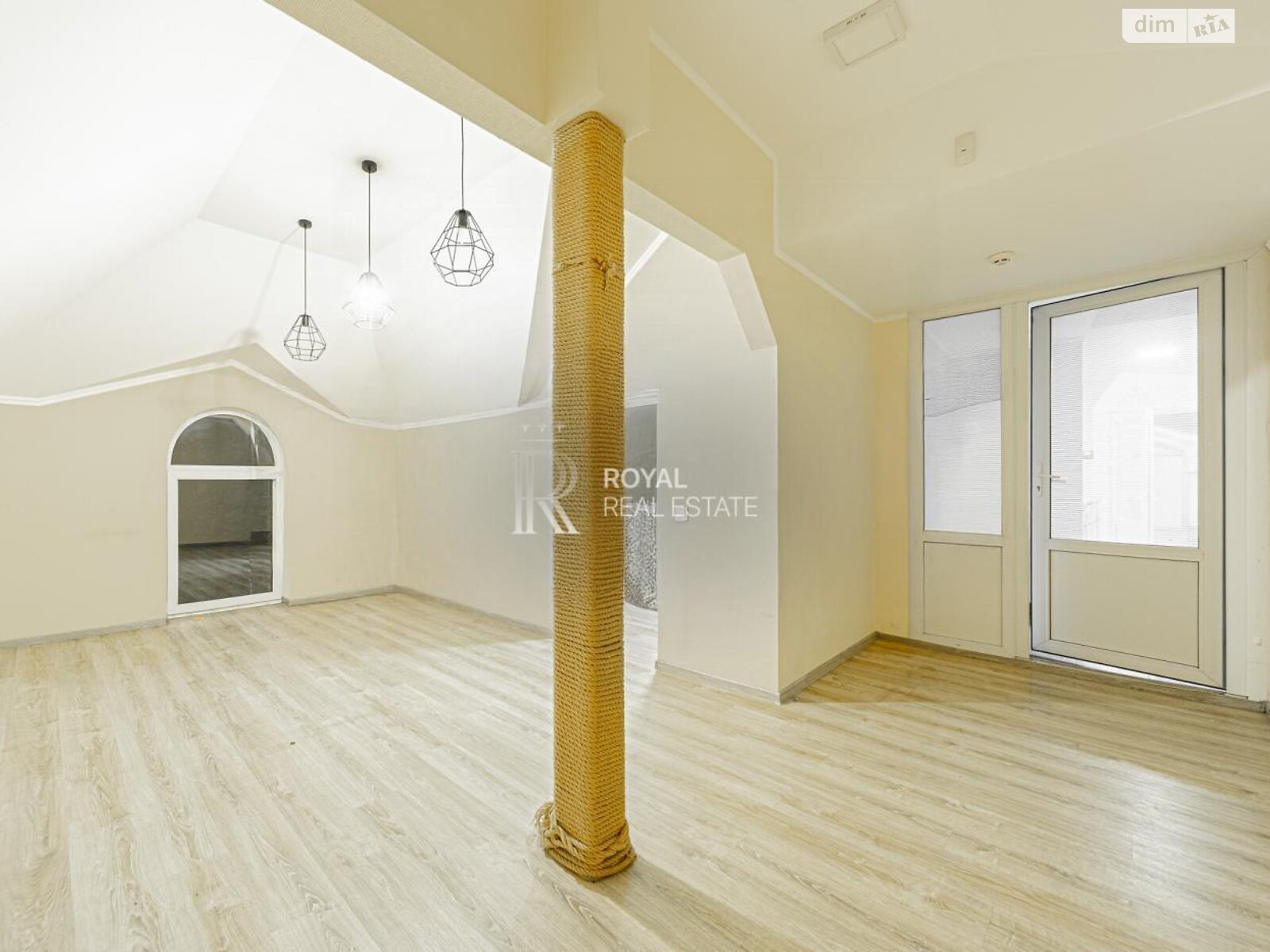 Оренда офісного приміщення в Києві, В’ячеслава Липинського (Чапаєва) вулиця 6Г, приміщень - 9, поверх - 1 фото 1 Оренда офісного приміщення в Києві, В’ячеслава Липинського (Чапаєва) вулиця 6Г, приміщень - 9, поверх - 1 фото 1