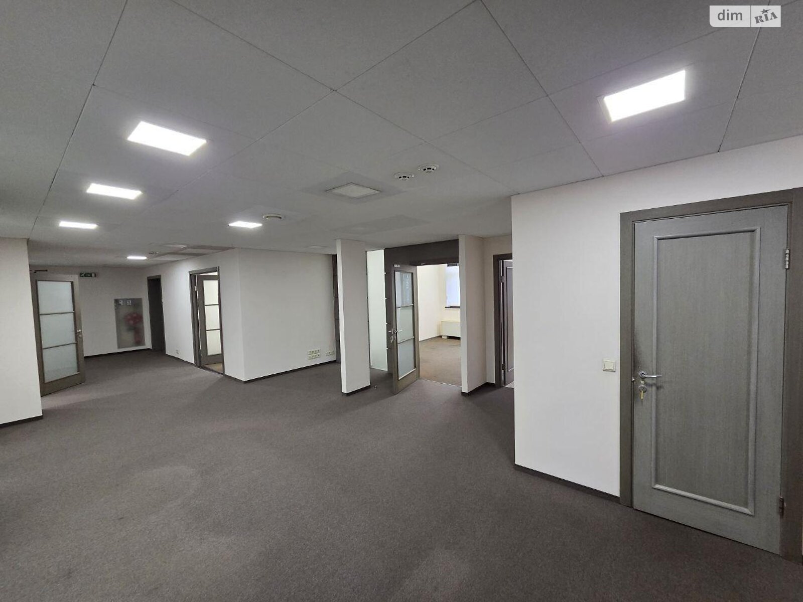 Аренда офисного помещения в Киеве, Ярославов Вал улица 23А, помещений - 7, этаж - 2 фото 1