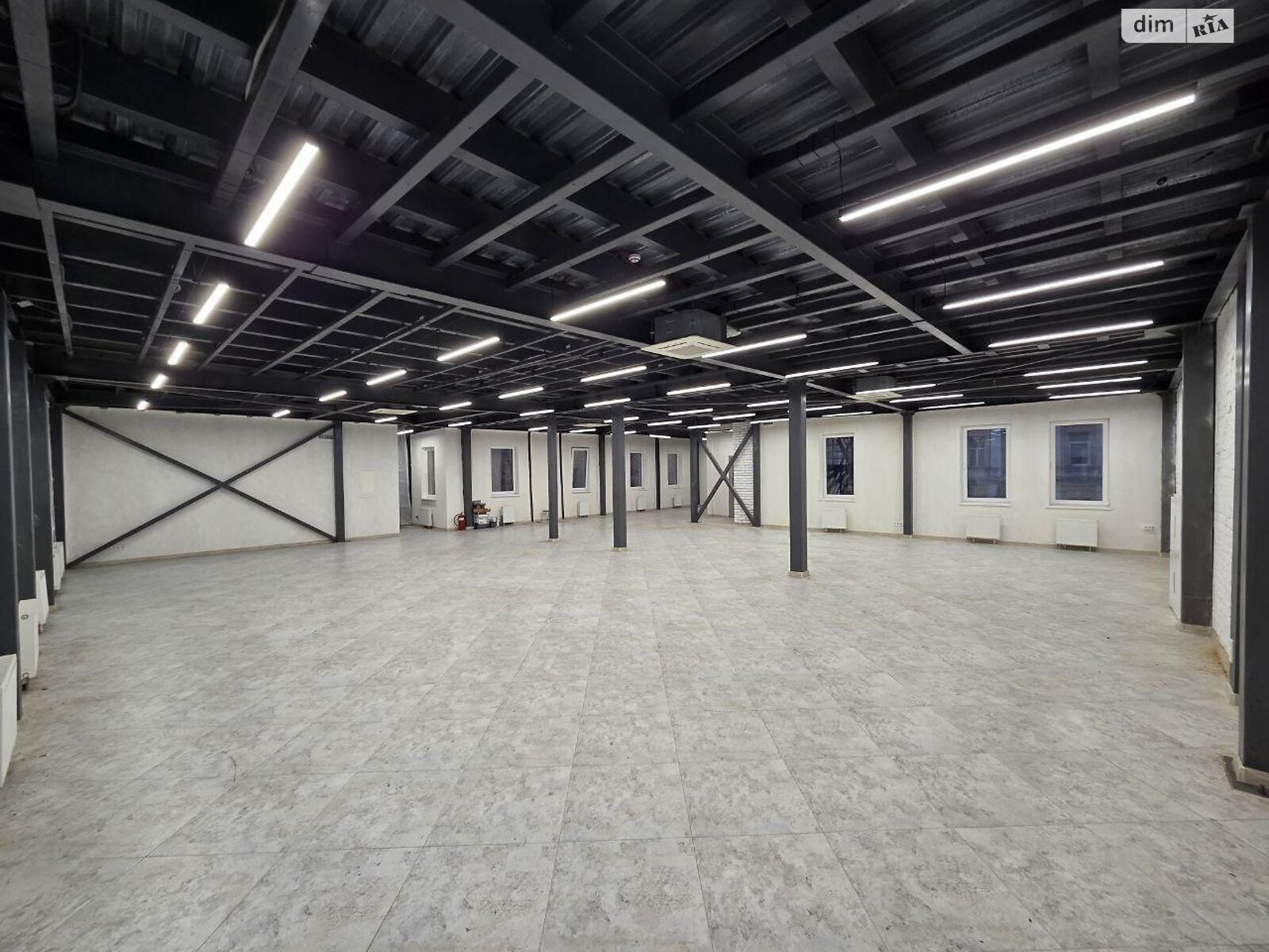 Аренда офисного помещения в Киеве, Ивана Франко Бортничи 26, помещений - 6, этаж - 1 фото 1