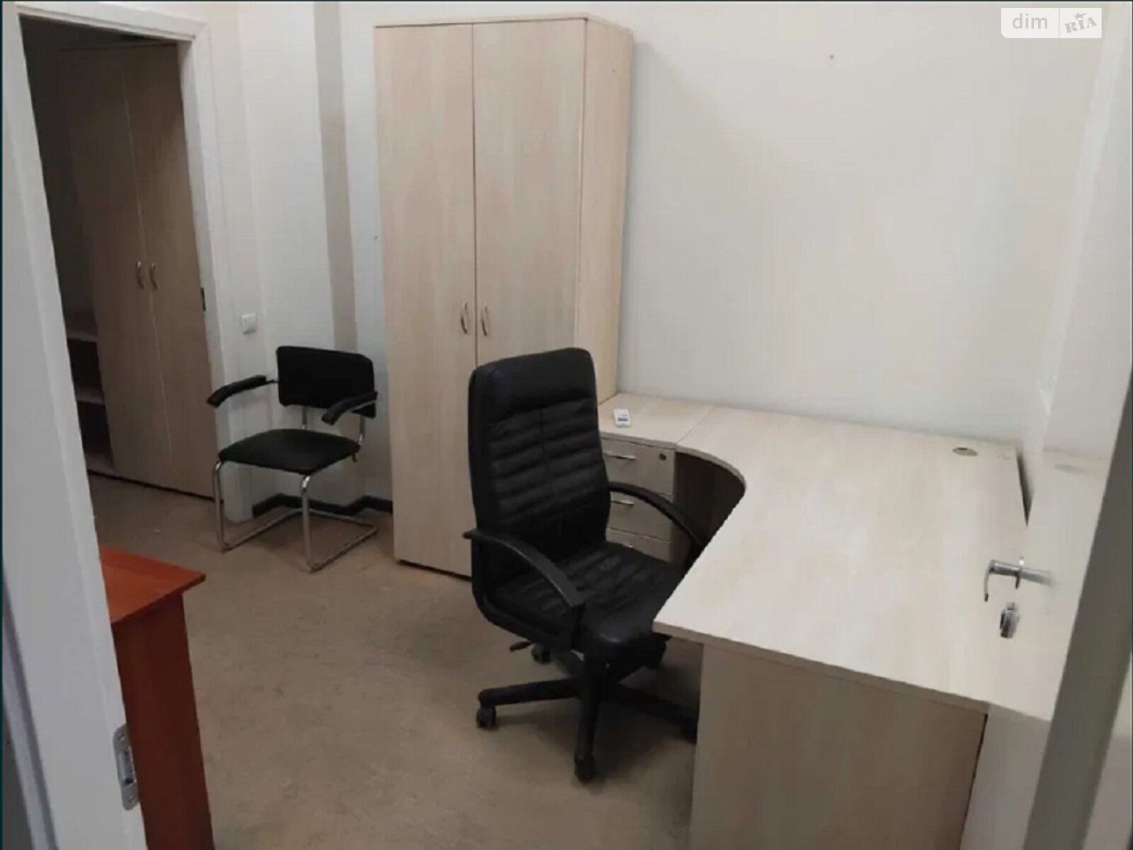 Аренда офисного помещения в Киеве, Светлицкого улица 35, помещений - 1, этаж - 5 фото 1 Аренда офисного помещения в Киеве, Светлицкого улица 35, помещений - 1, этаж - 5 фото 1