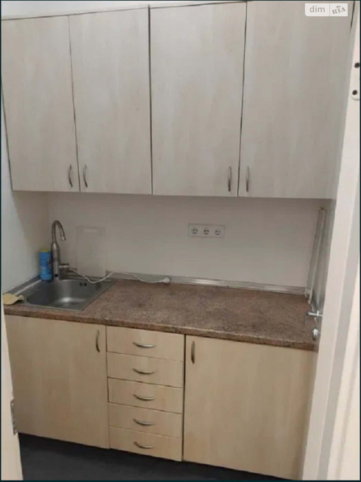 Аренда офисного помещения в Киеве, Светлицкого улица 35, помещений - 1, этаж - 5 фото 1 Аренда офисного помещения в Киеве, Светлицкого улица 35, помещений - 1, этаж - 5 фото 1