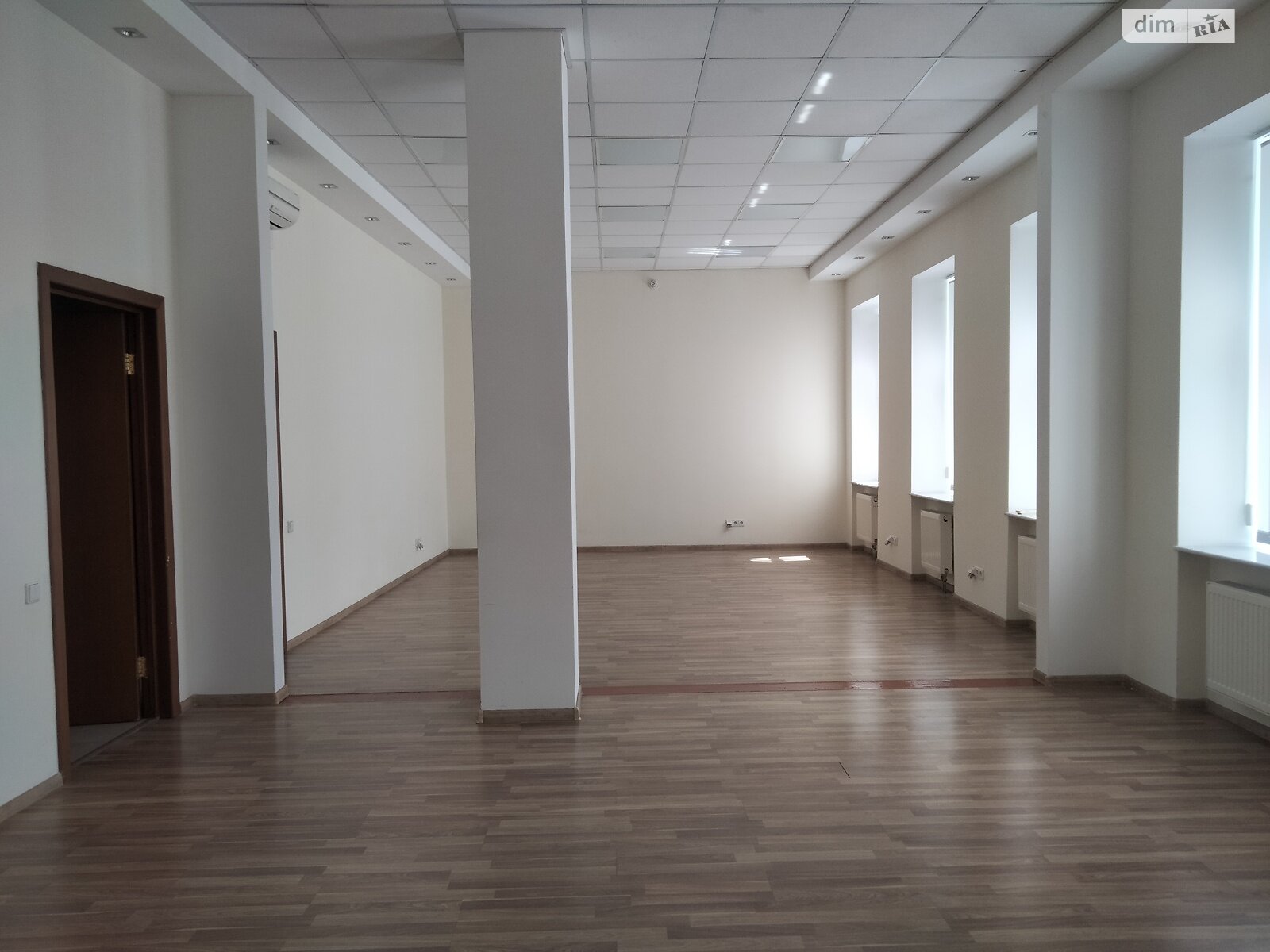 Оренда офісного приміщення в Києві, Володимирська вулиця, приміщень -, поверх - 2 фото 1 Оренда офісного приміщення в Києві, Володимирська вулиця, приміщень -, поверх - 2 фото 1