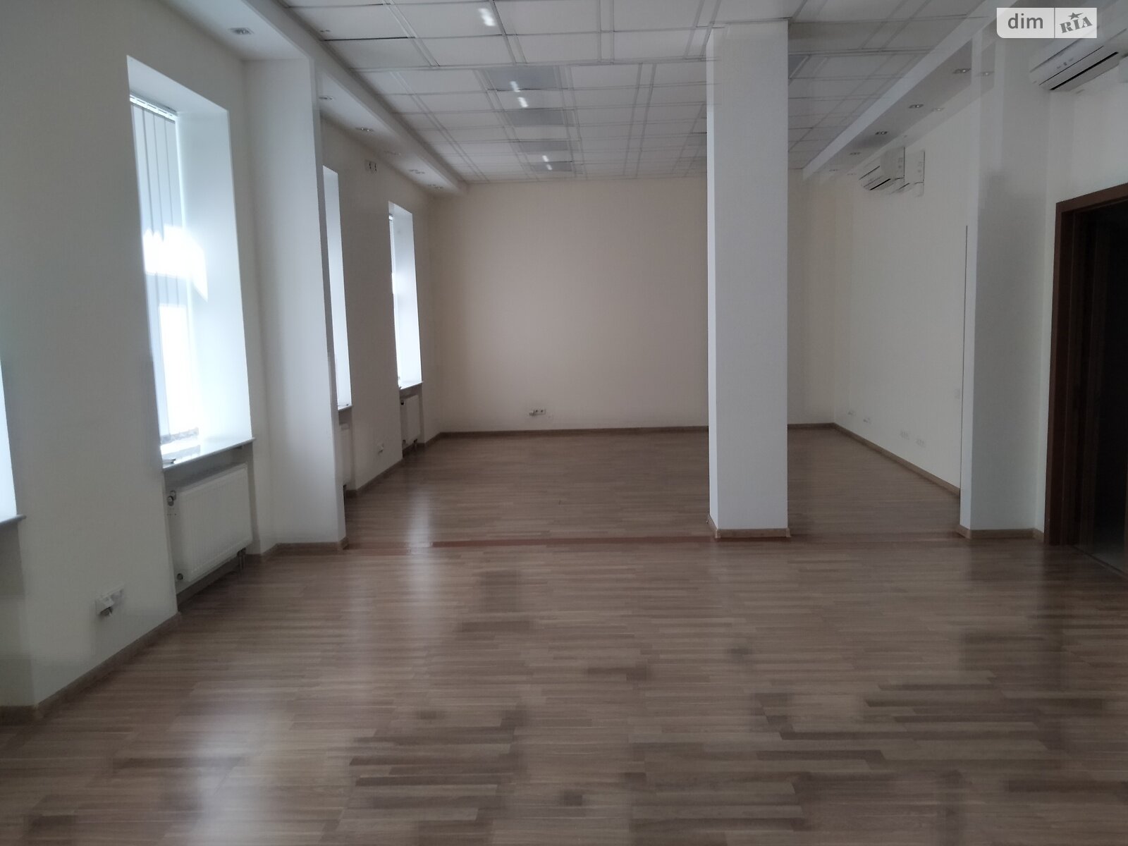 Оренда офісного приміщення в Києві, Володимирська вулиця, приміщень -, поверх - 2 фото 1 Оренда офісного приміщення в Києві, Володимирська вулиця, приміщень -, поверх - 2 фото 1